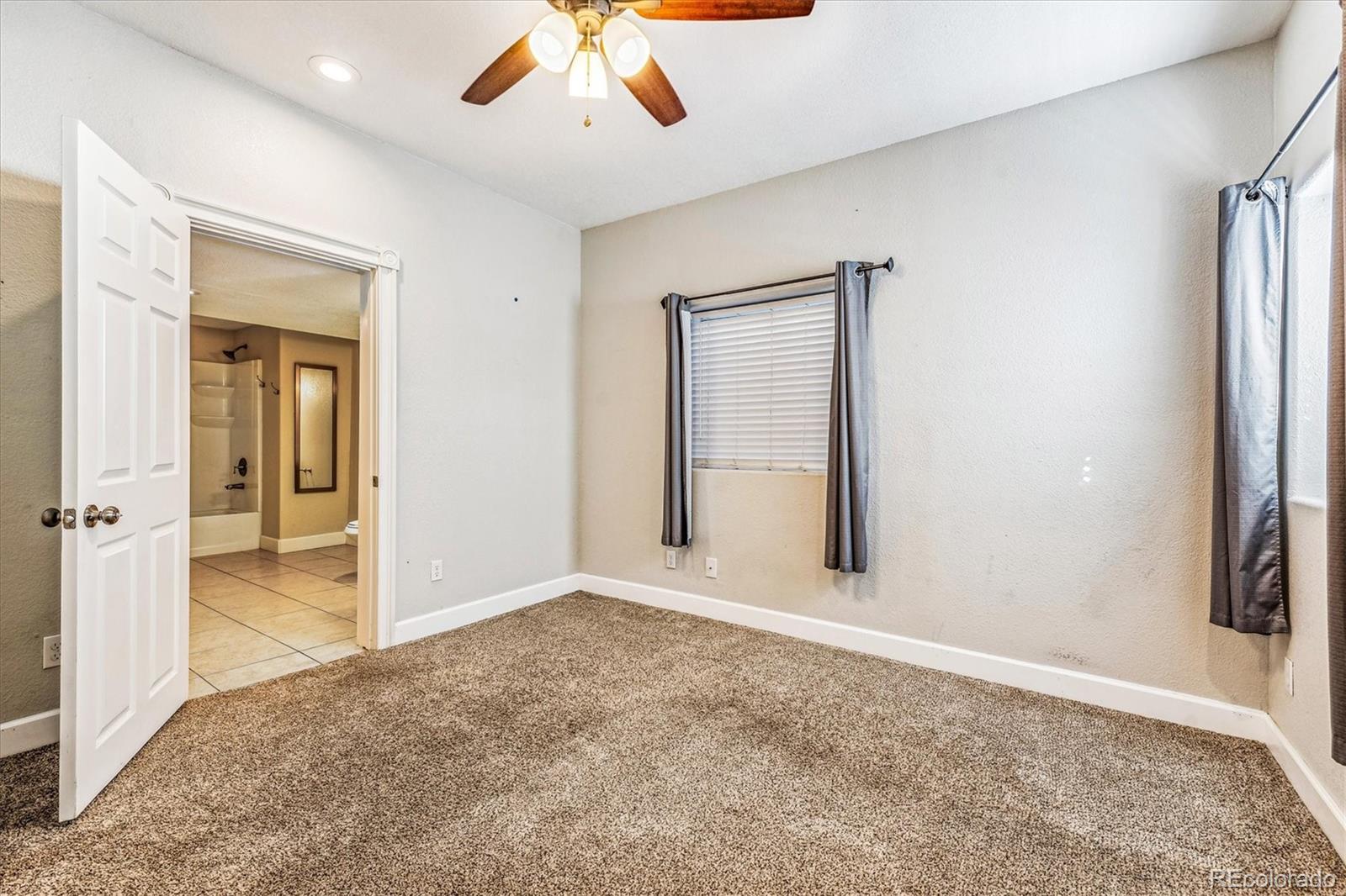 MLS Image #16 for 4310  danube way,denver, Colorado