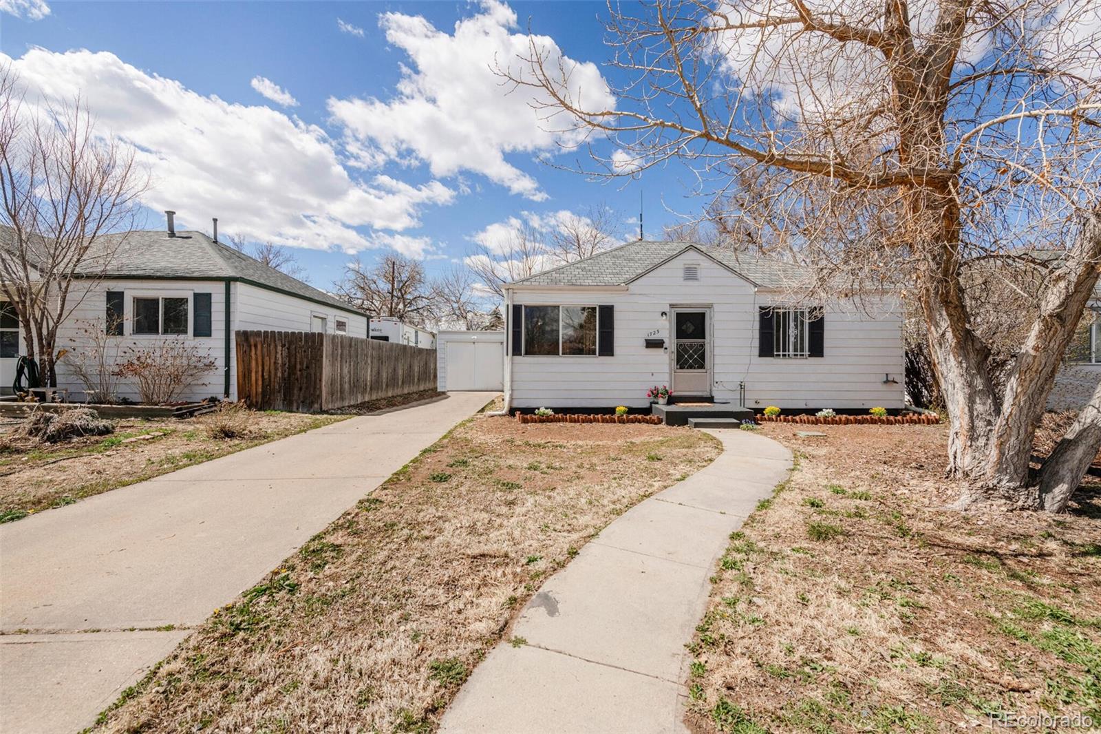 MLS Image #3 for 1725  del mar parkway,aurora, Colorado