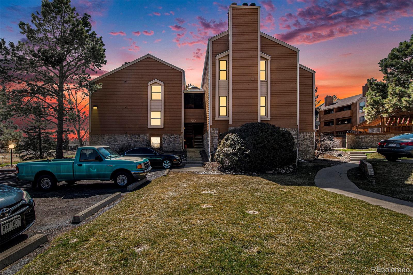 MLS Image #0 for 4284 s salida way,aurora, Colorado