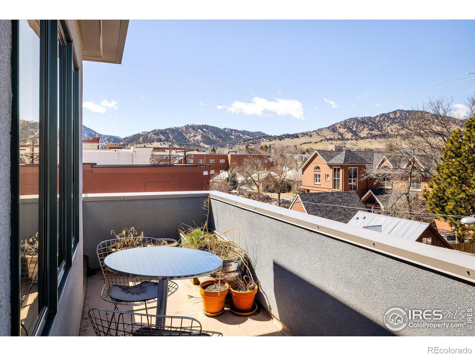 MLS Image #22 for 1637  pearl street,boulder, Colorado