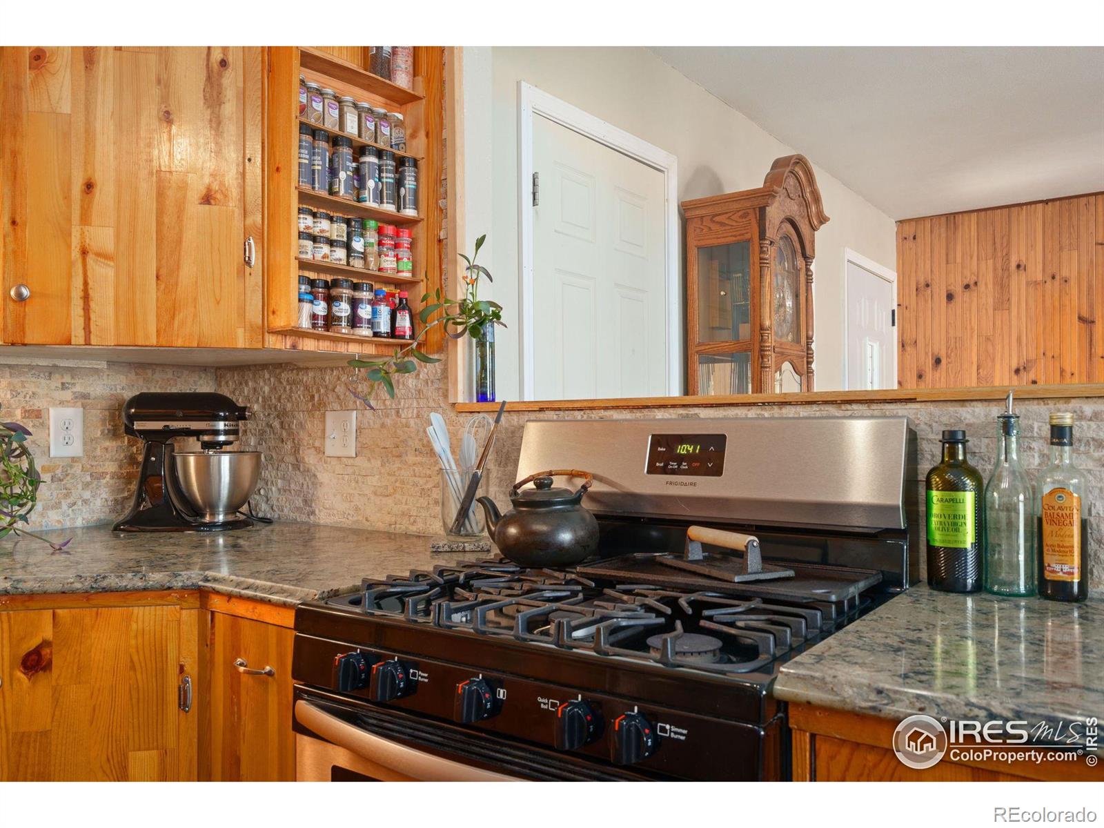 MLS Image #18 for 1118  chester court,johnstown, Colorado