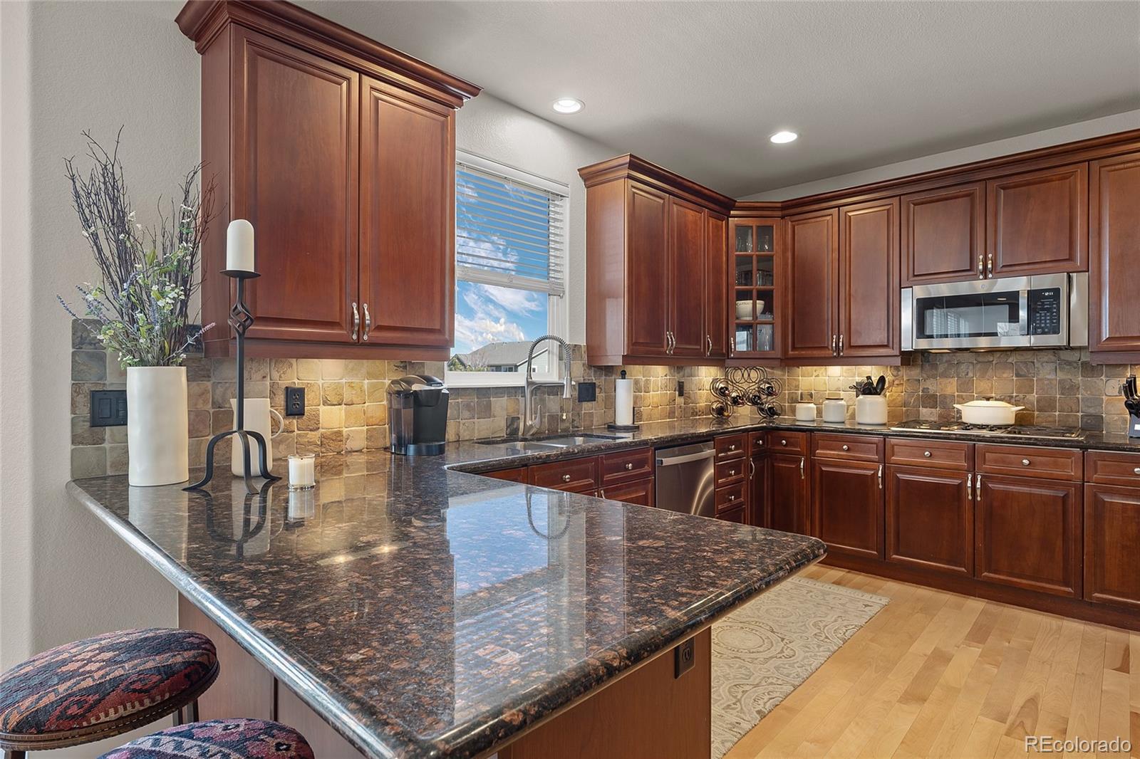 MLS Image #13 for 7273 s irvington court,aurora, Colorado