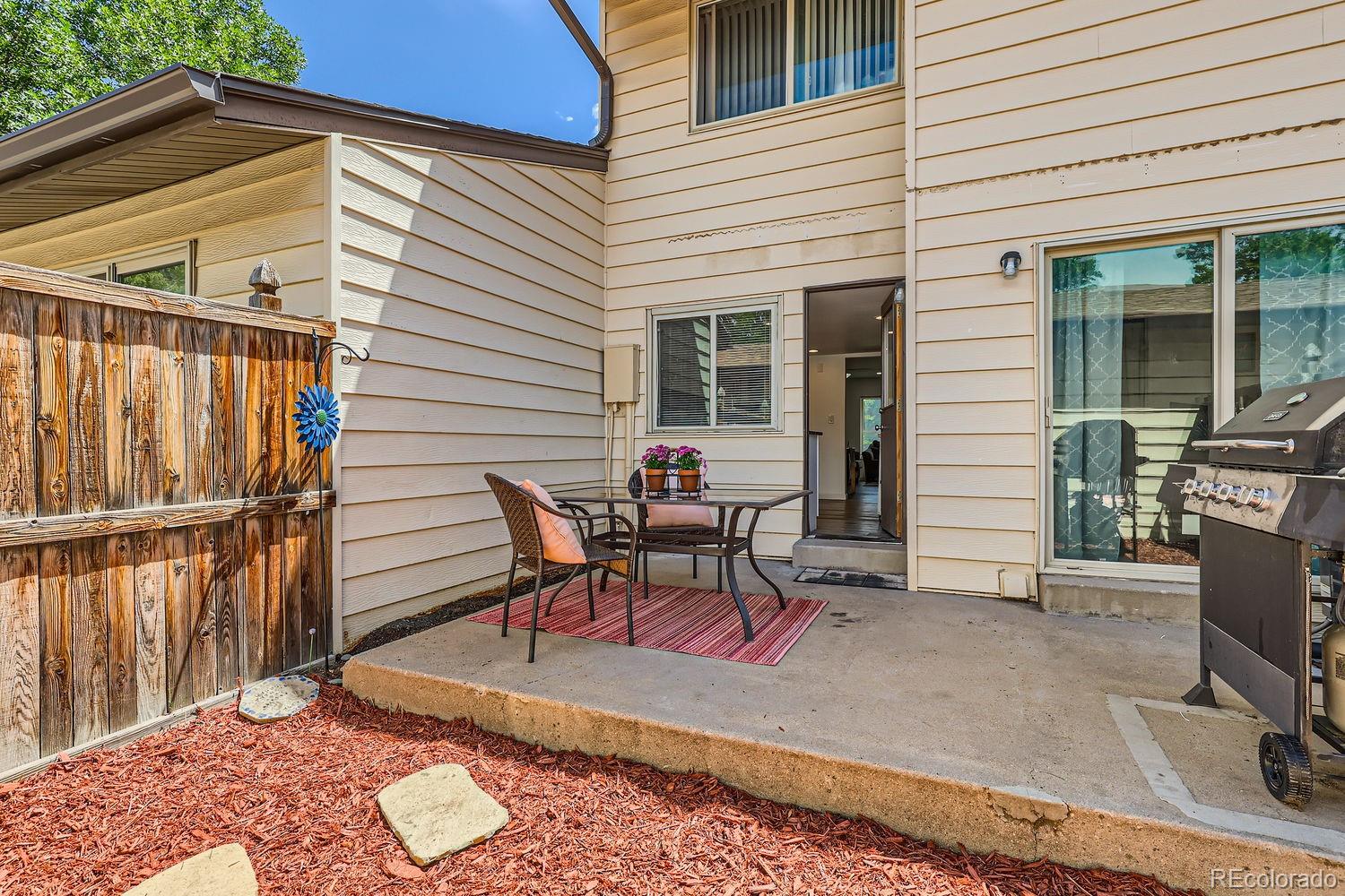 MLS Image #3 for 3562 s kittredge street,aurora, Colorado