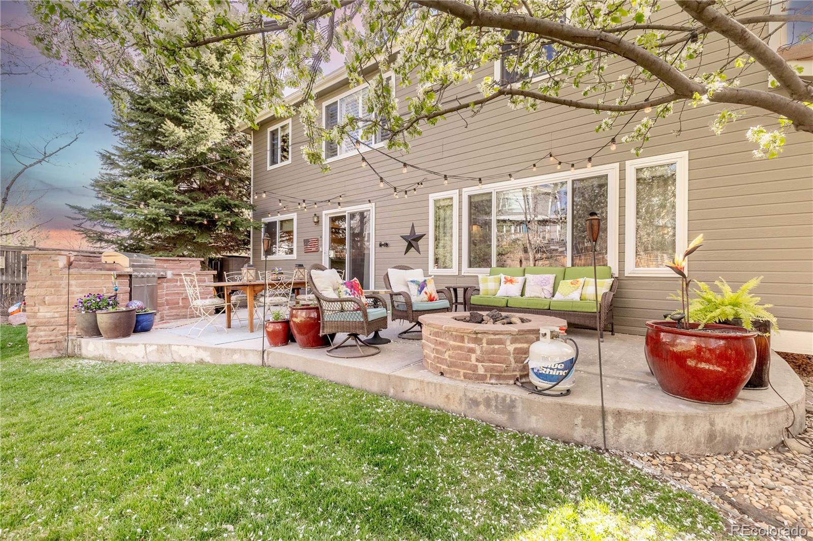 MLS Image #39 for 2001  fox fire street,highlands ranch, Colorado