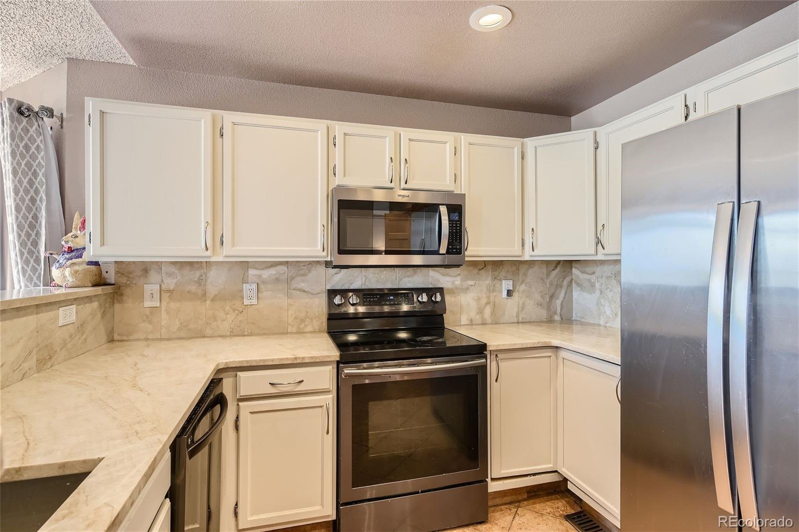 MLS Image #17 for 5186  weeping willow circle,highlands ranch, Colorado