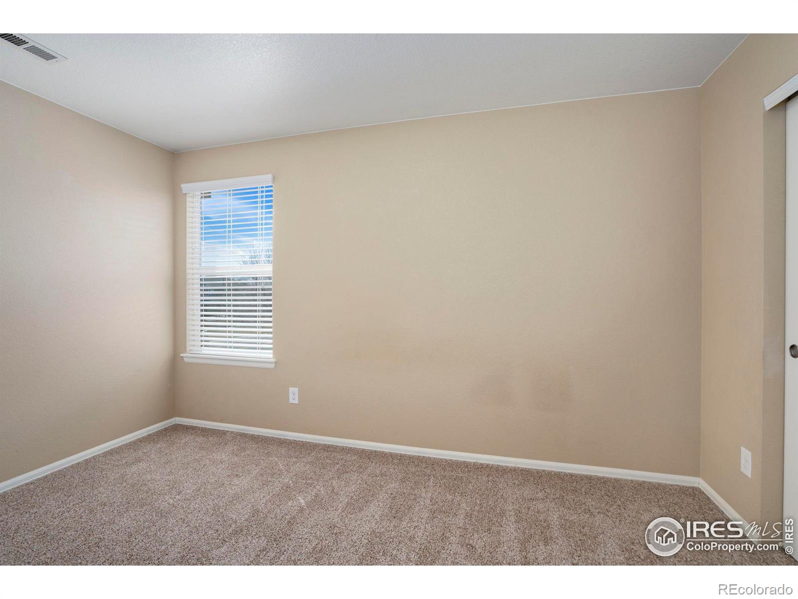 MLS Image #18 for 1657  chelmsford court,windsor, Colorado