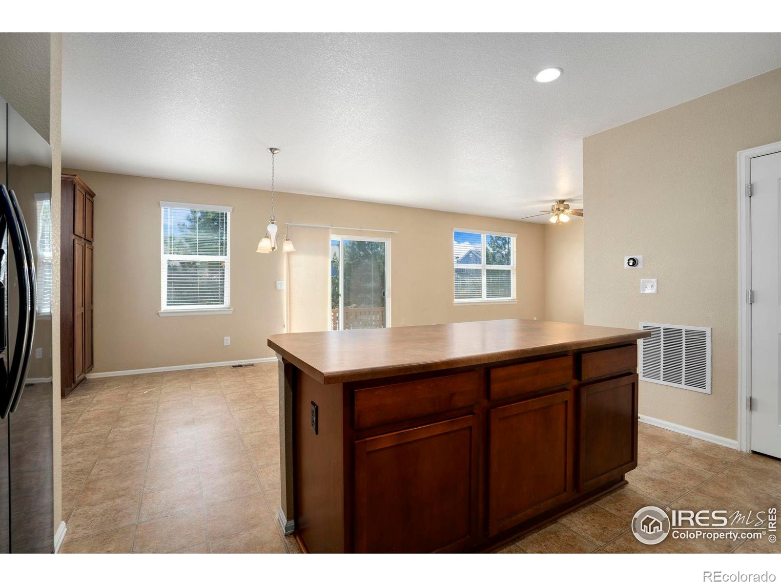 MLS Image #6 for 1657  chelmsford court,windsor, Colorado