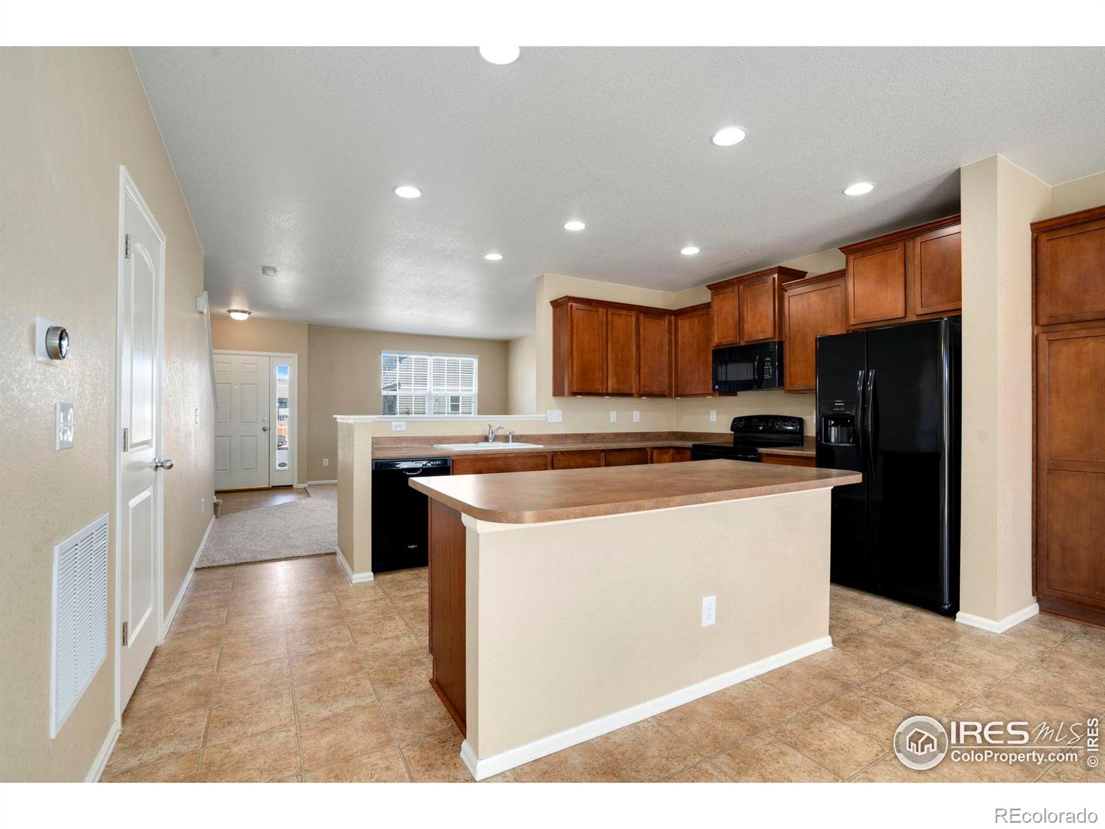 MLS Image #7 for 1657  chelmsford court,windsor, Colorado