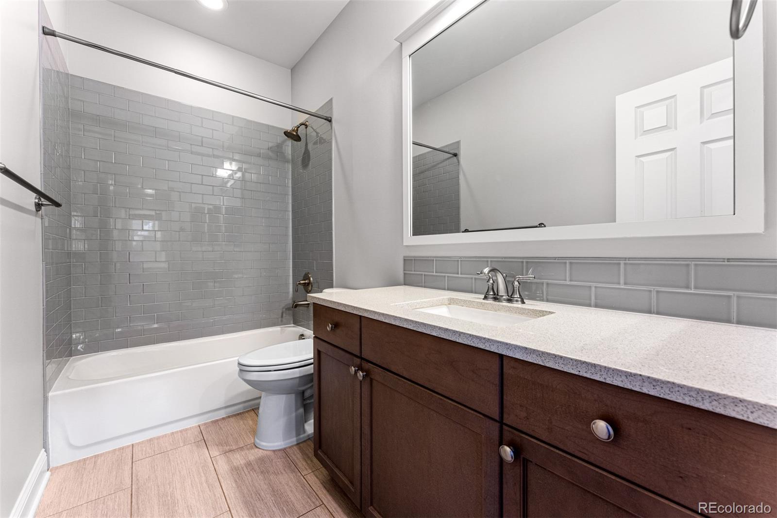 MLS Image #28 for 5454  wabash way,denver, Colorado