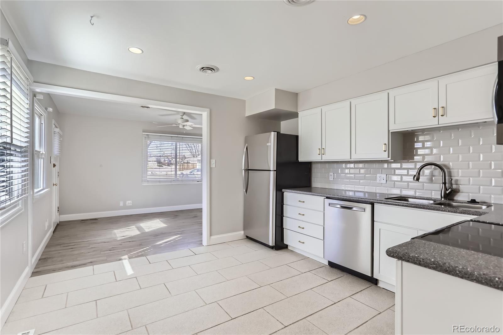 MLS Image #12 for 2596 s knox court,denver, Colorado