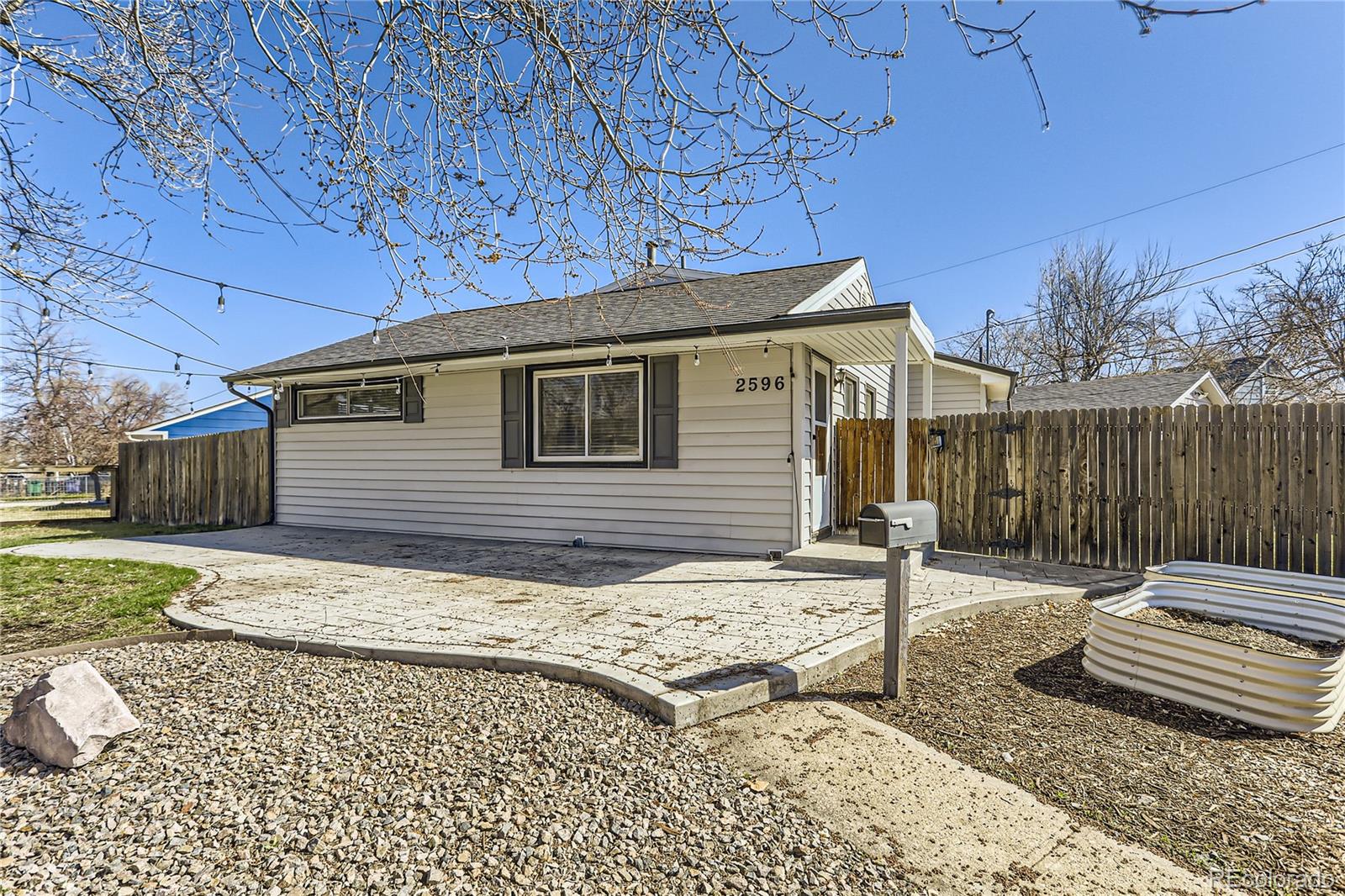 MLS Image #4 for 2596 s knox court,denver, Colorado