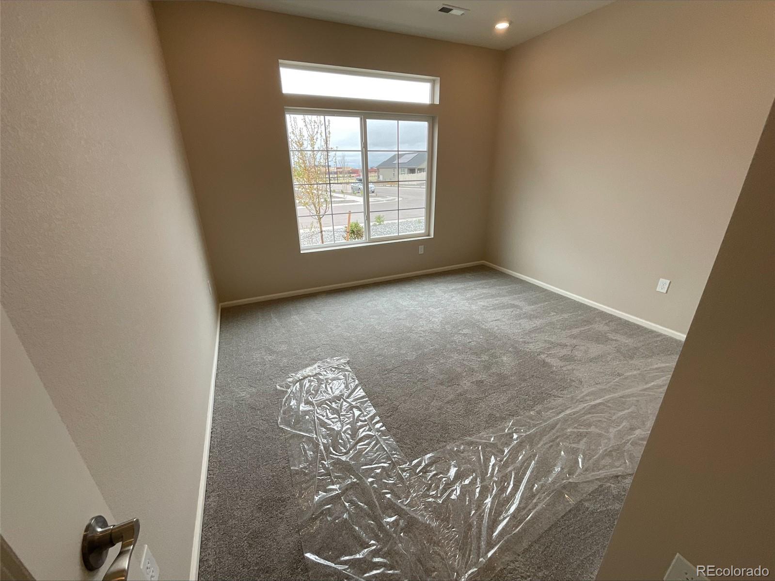 MLS Image #3 for 5146 n quemoy court,aurora, Colorado