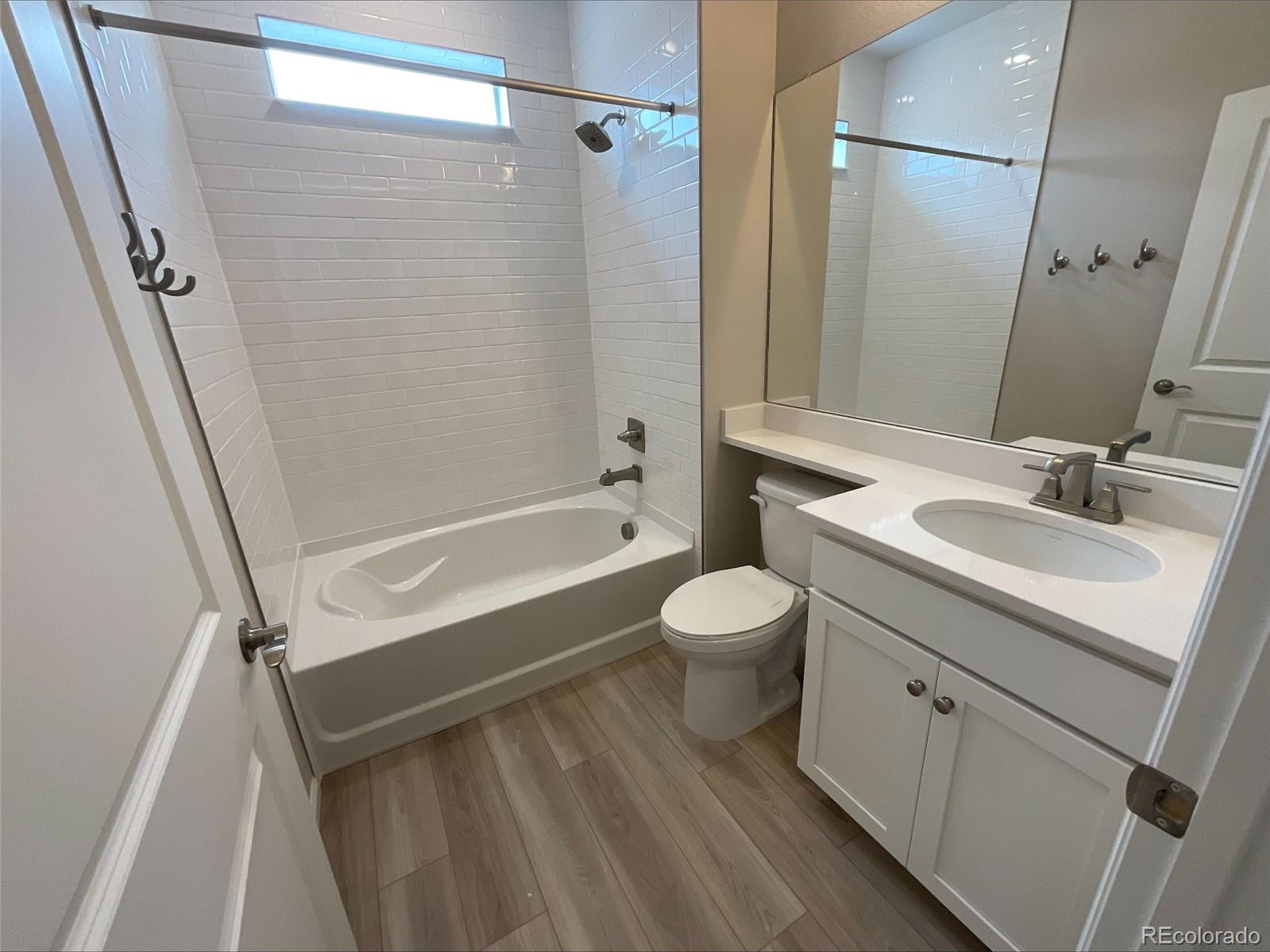 MLS Image #4 for 5146 n quemoy court,aurora, Colorado