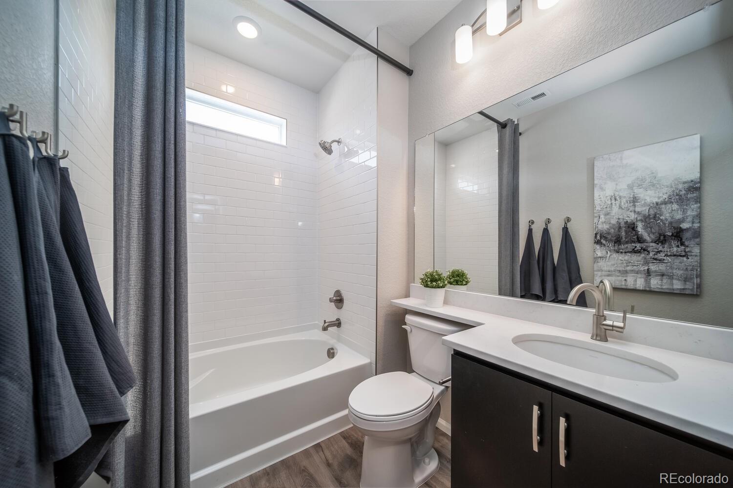 MLS Image #5 for 5146 n quemoy court,aurora, Colorado
