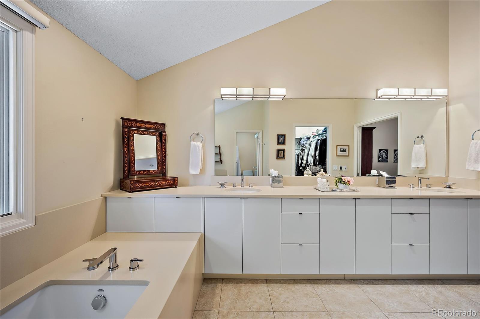 MLS Image #28 for 6146 s geneva court,englewood, Colorado