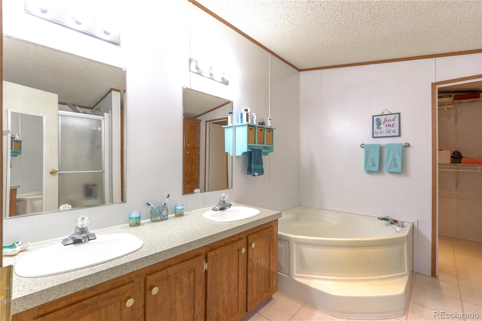 MLS Image #11 for 16177  mannel drive,boncarbo, Colorado