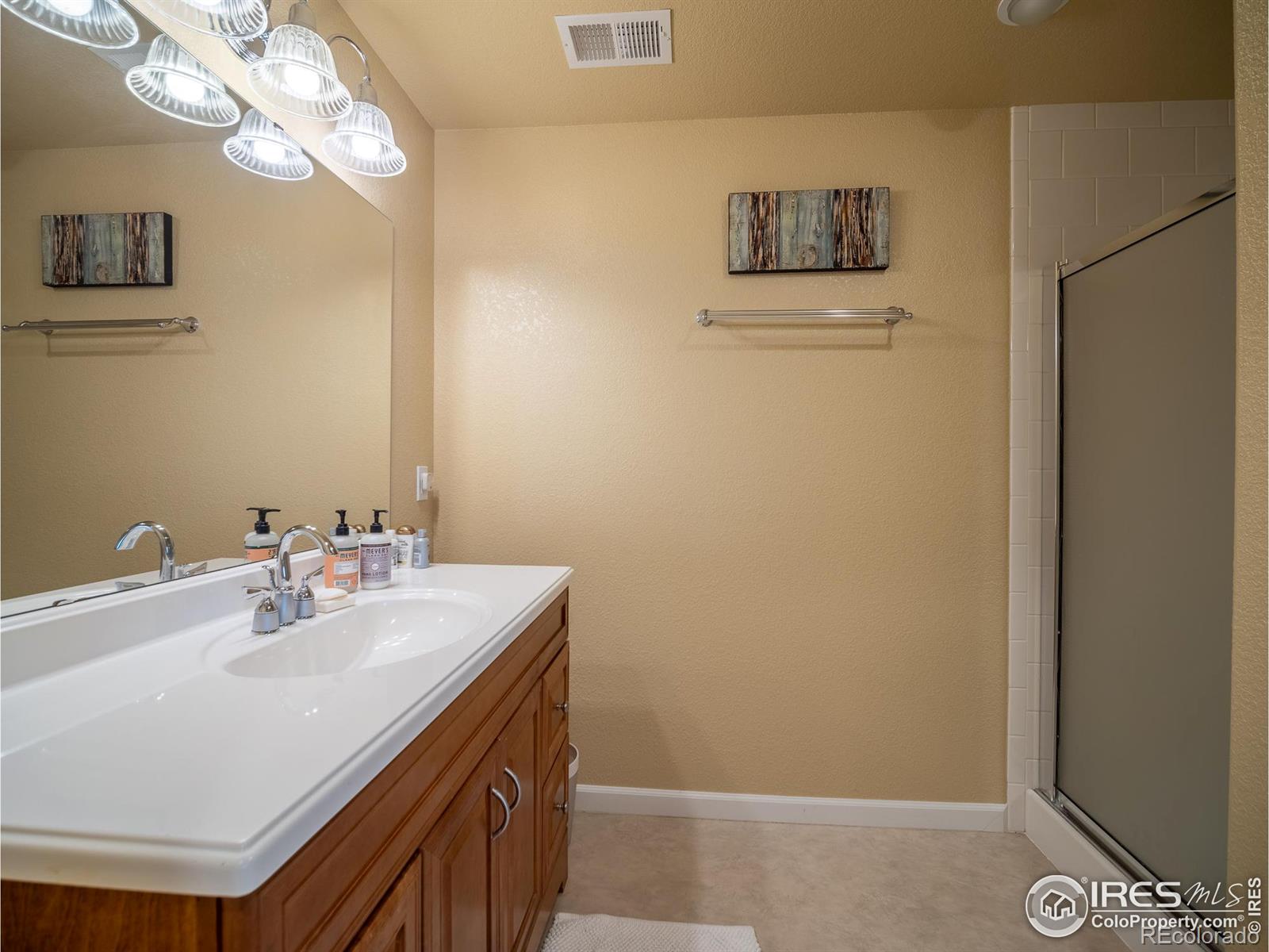 MLS Image #32 for 4052  frederick circle,longmont, Colorado