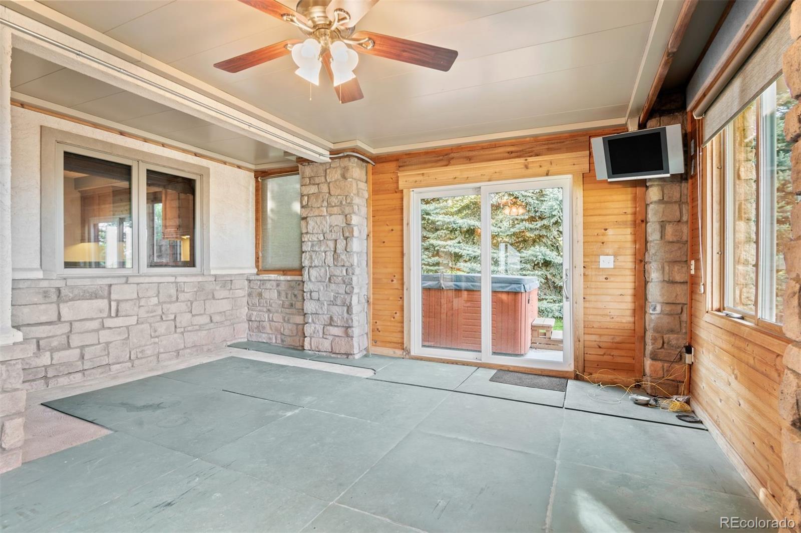 MLS Image #42 for 16434  willow wood court,morrison, Colorado