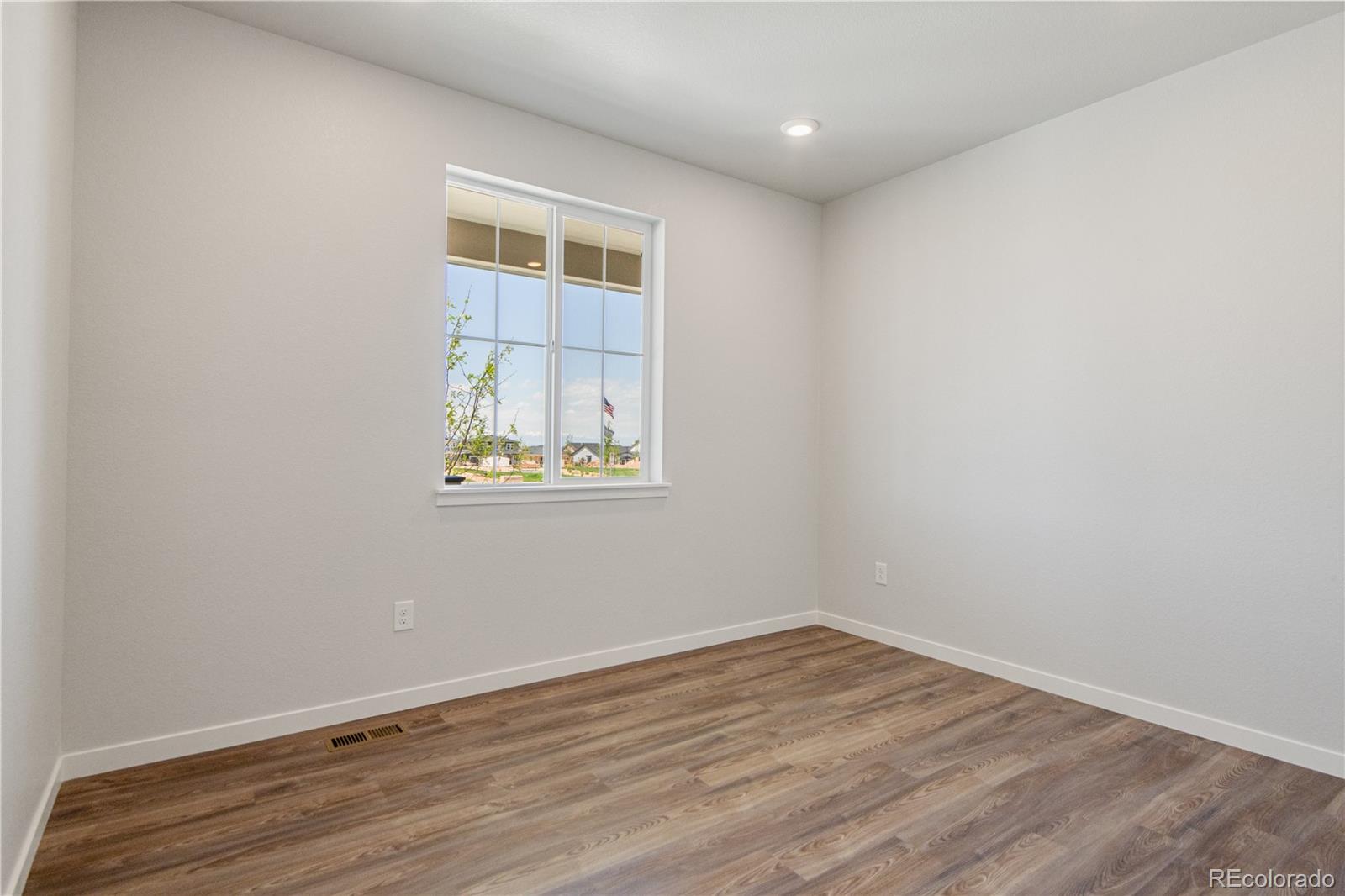 MLS Image #1 for 3352 n highlands creek parkway,aurora, Colorado