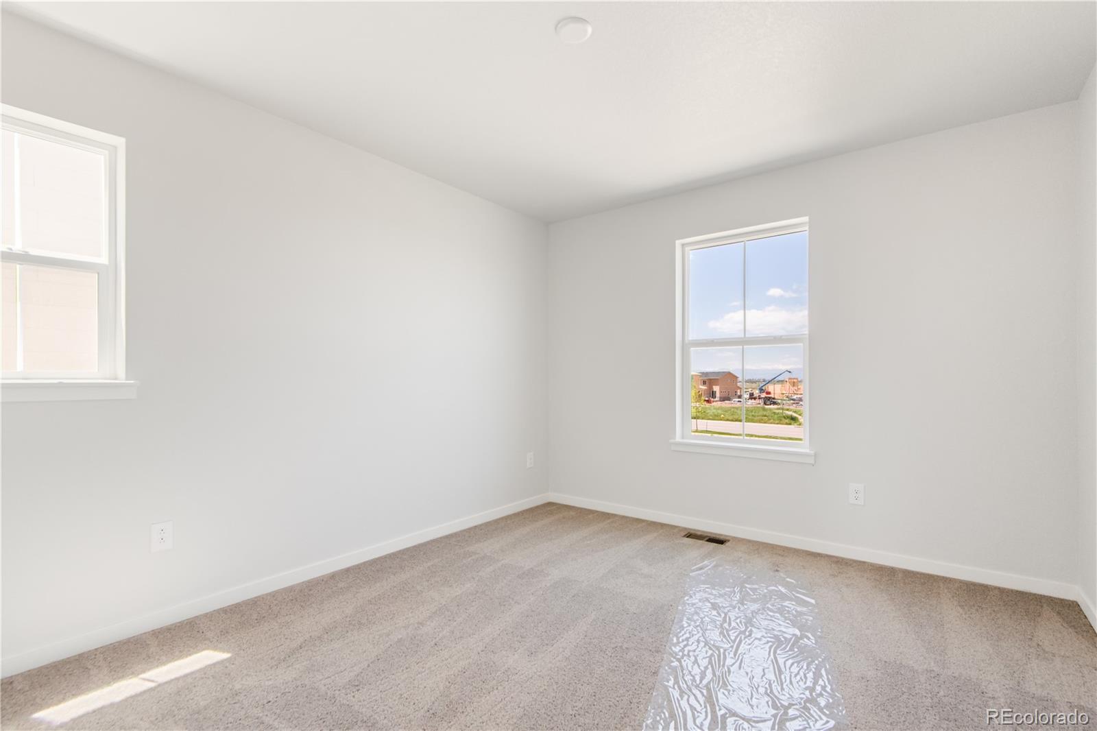 MLS Image #16 for 3352 n highlands creek parkway,aurora, Colorado