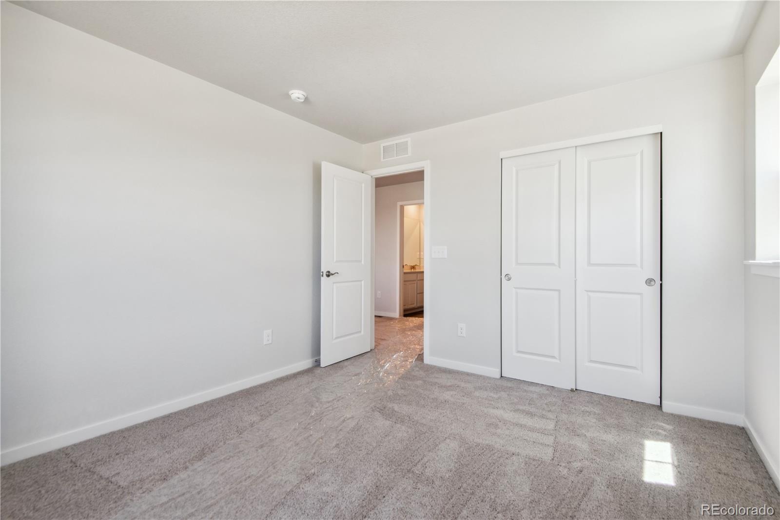 MLS Image #17 for 3352 n highlands creek parkway,aurora, Colorado