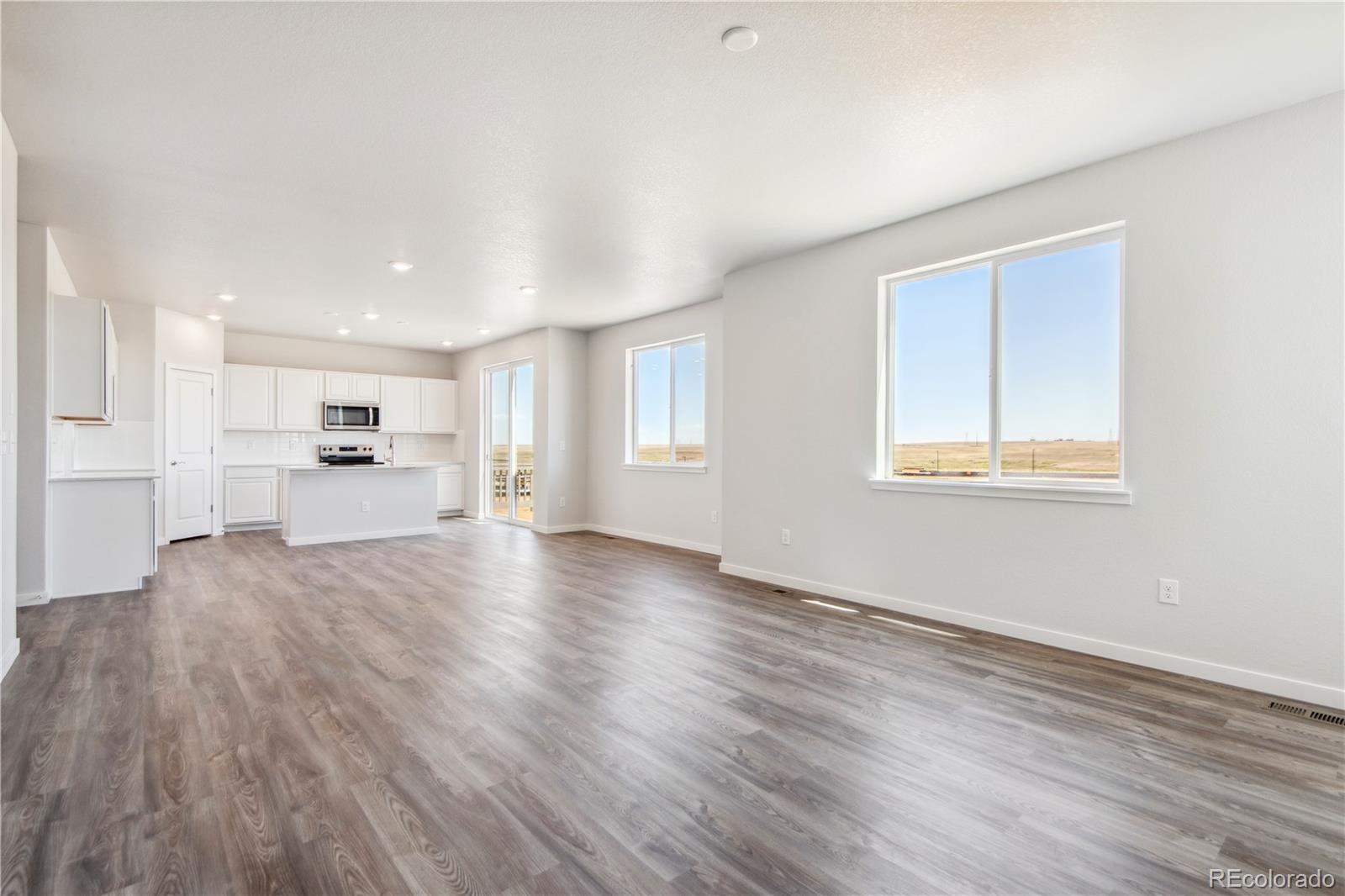 MLS Image #6 for 3352 n highlands creek parkway,aurora, Colorado