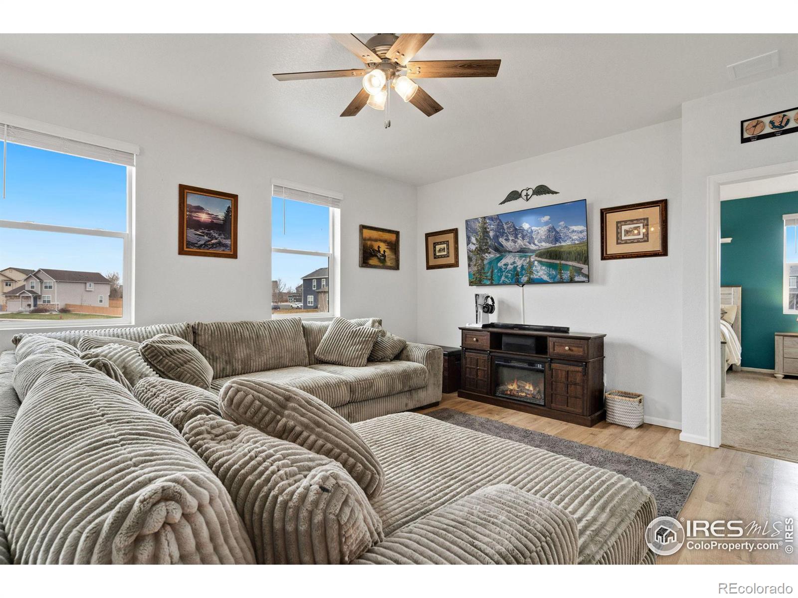 MLS Image #11 for 1669  gratton court,windsor, Colorado