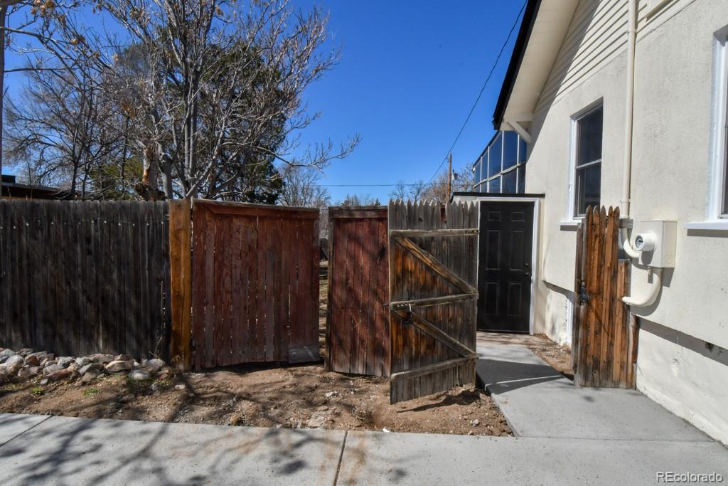 MLS Image #2 for 1247  boston street,aurora, Colorado