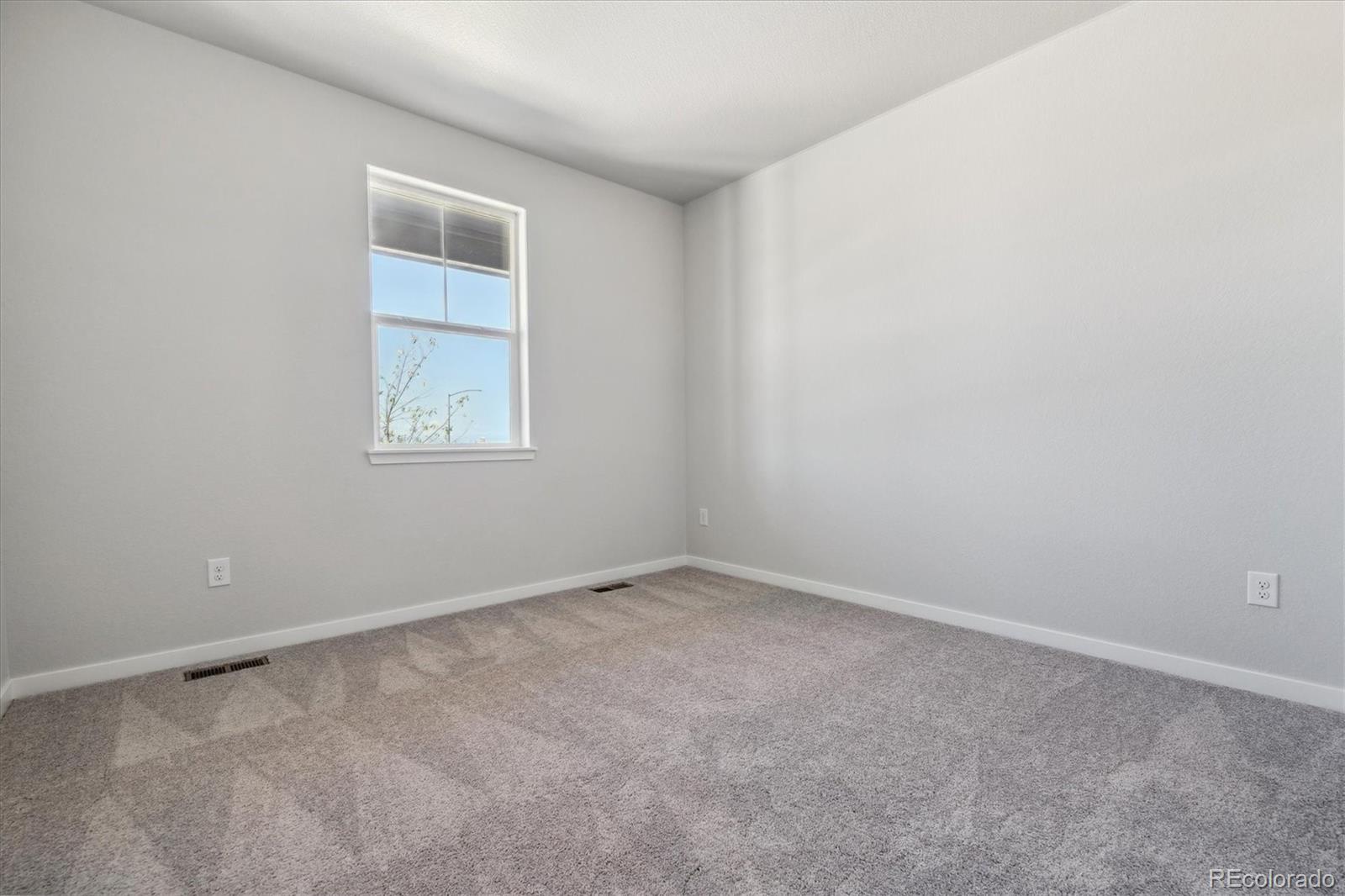 MLS Image #6 for 3462 n highlands creek parkway,aurora, Colorado