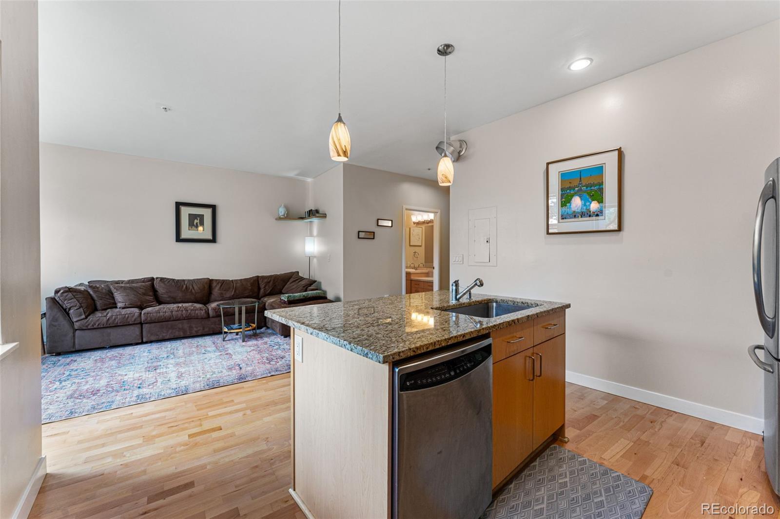 MLS Image #9 for 2958  syracuse street,denver, Colorado