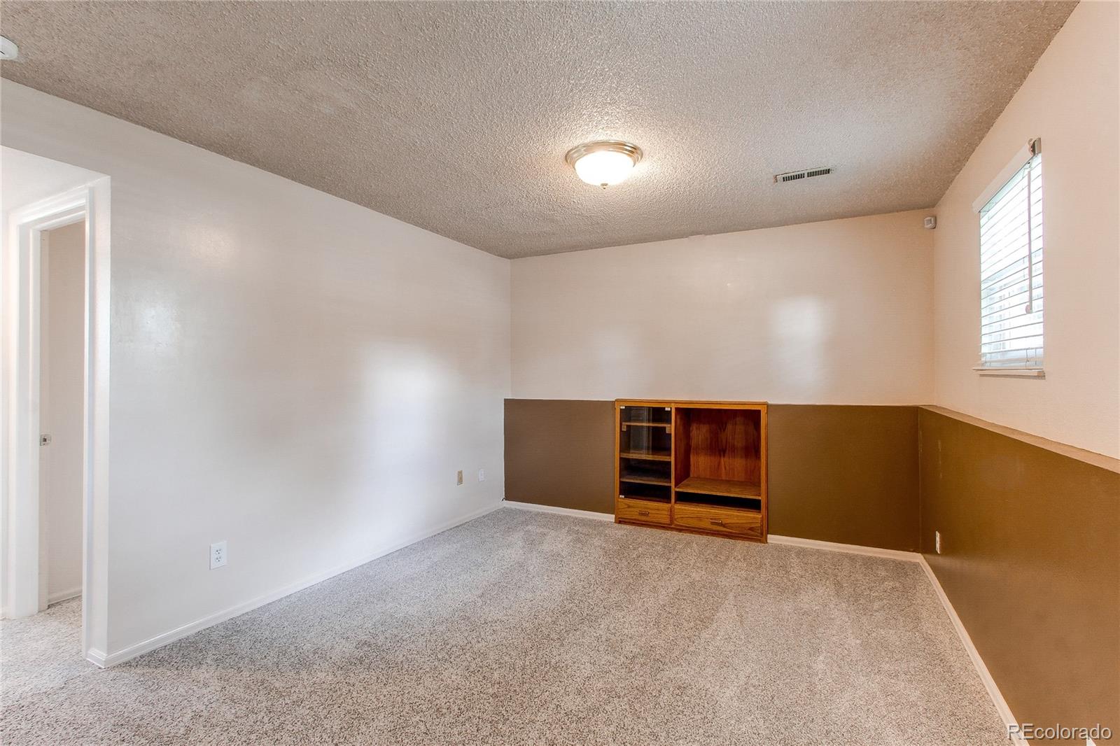 MLS Image #14 for 2801 w 99th circle,denver, Colorado