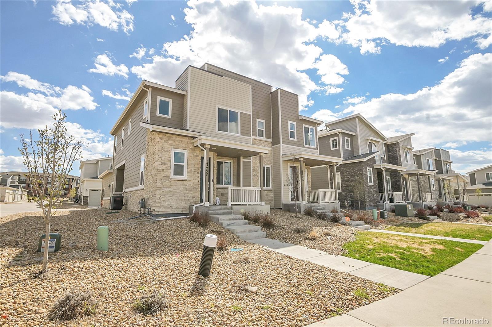 MLS Image #2 for 17246 e alameda parkway,aurora, Colorado