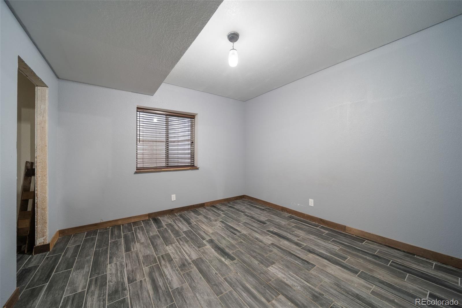 MLS Image #21 for 56640 e 25th avenue,strasburg, Colorado