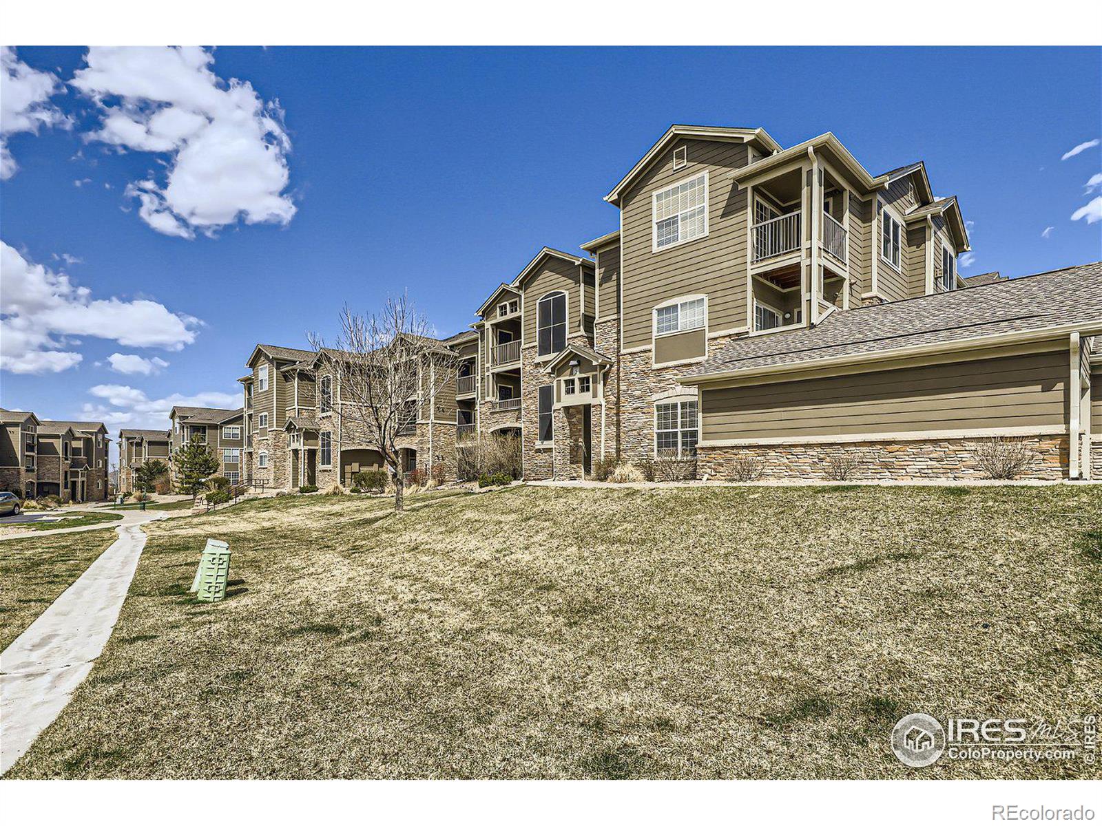 MLS Image #22 for 2900  blue sky circle 5-205,erie, Colorado