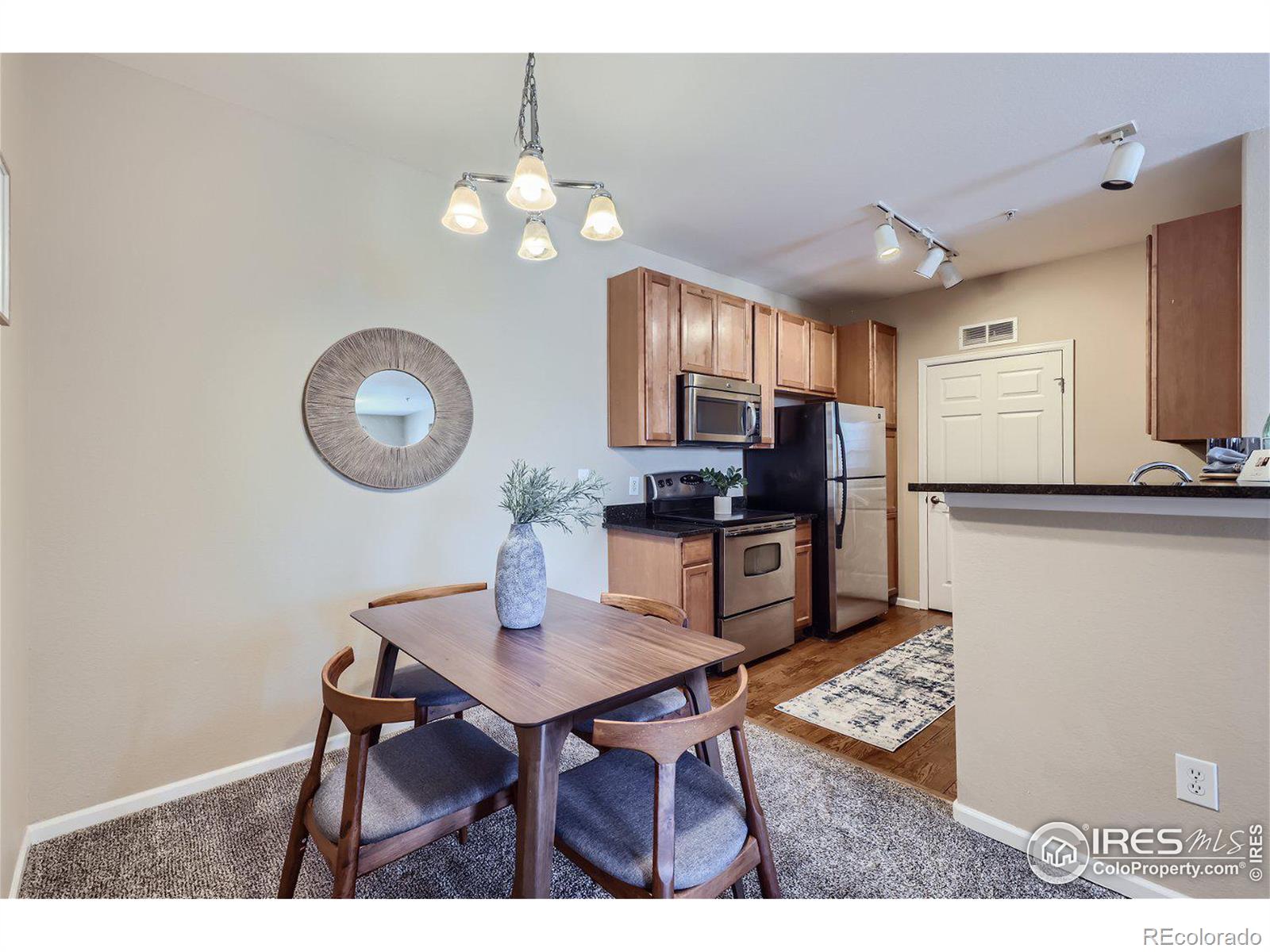 MLS Image #8 for 2900  blue sky circle 5-205,erie, Colorado