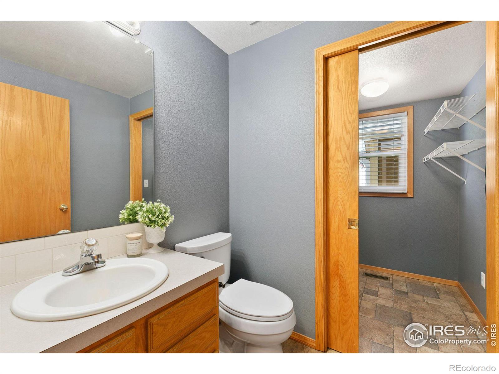 MLS Image #10 for 2330  5th court,loveland, Colorado