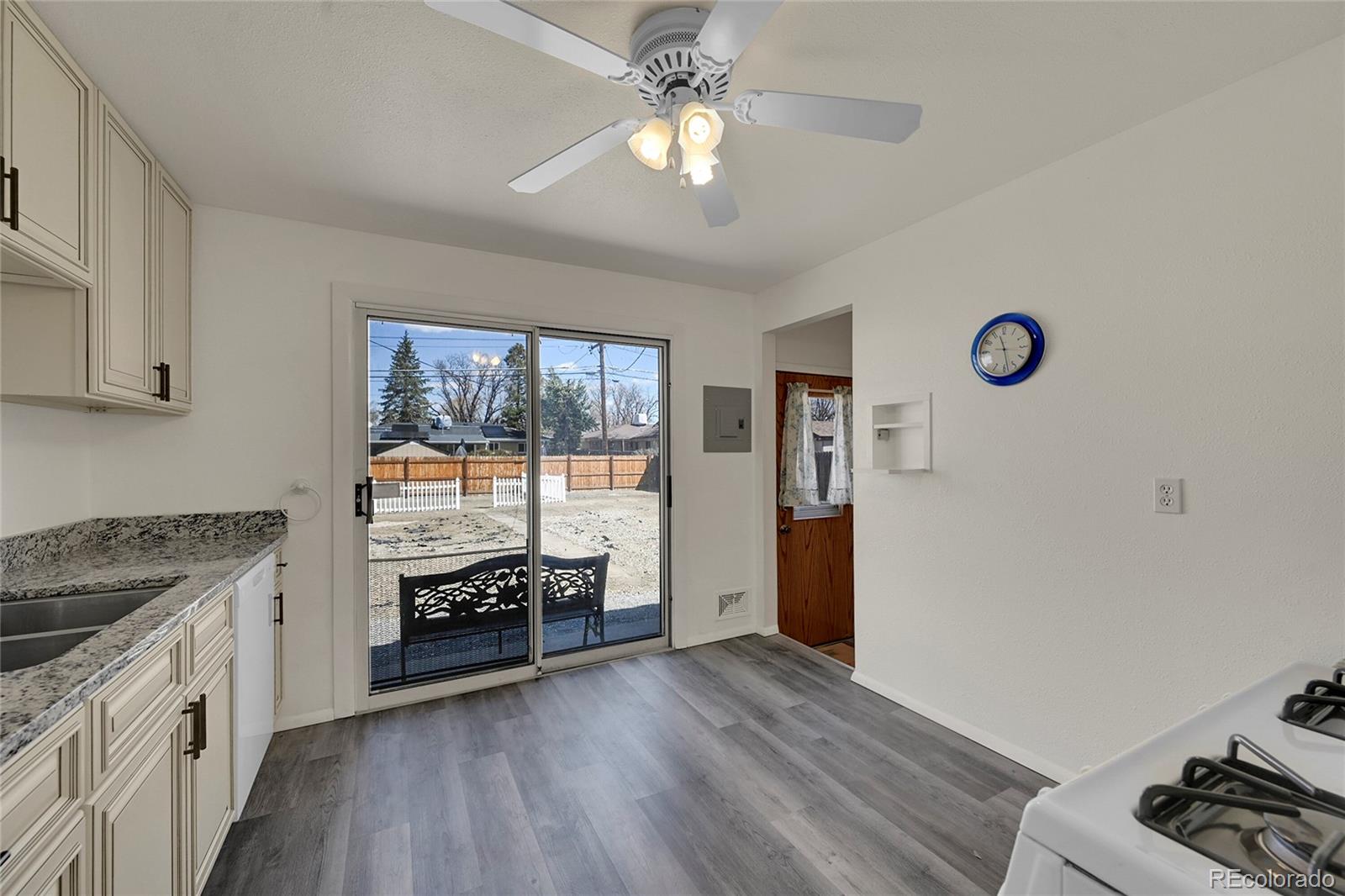 MLS Image #8 for 12649 e park lane drive,aurora, Colorado