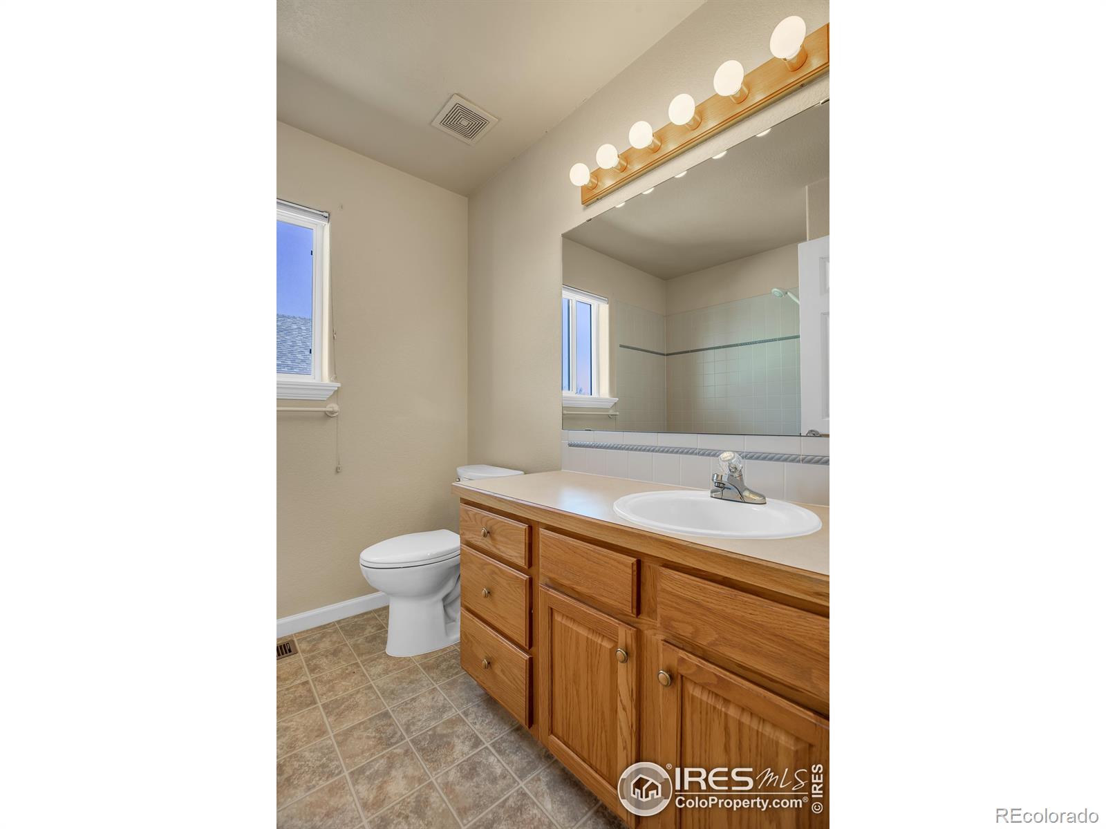 MLS Image #22 for 2152  burbank street,berthoud, Colorado