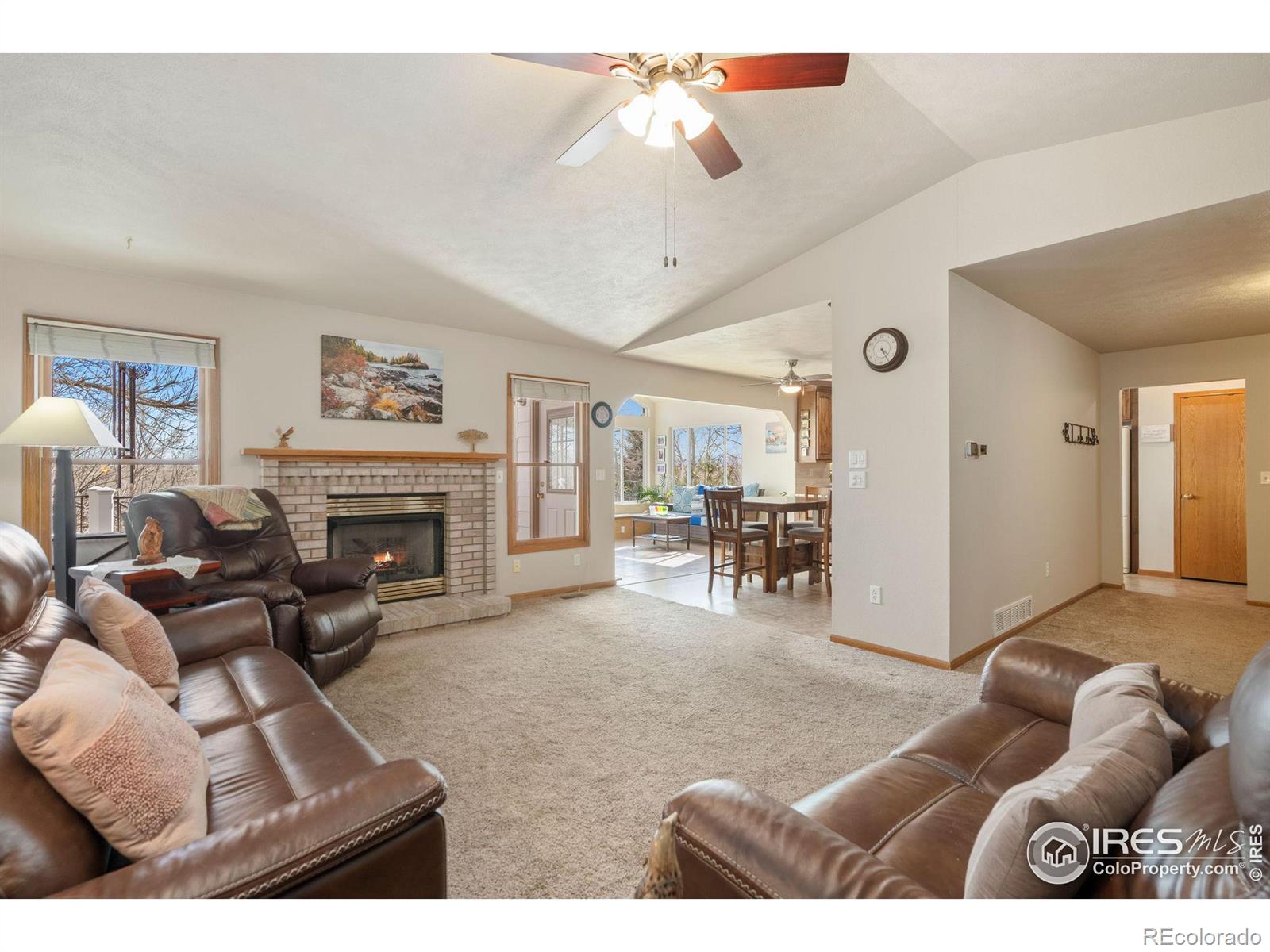 MLS Image #4 for 821  longview avenue,berthoud, Colorado