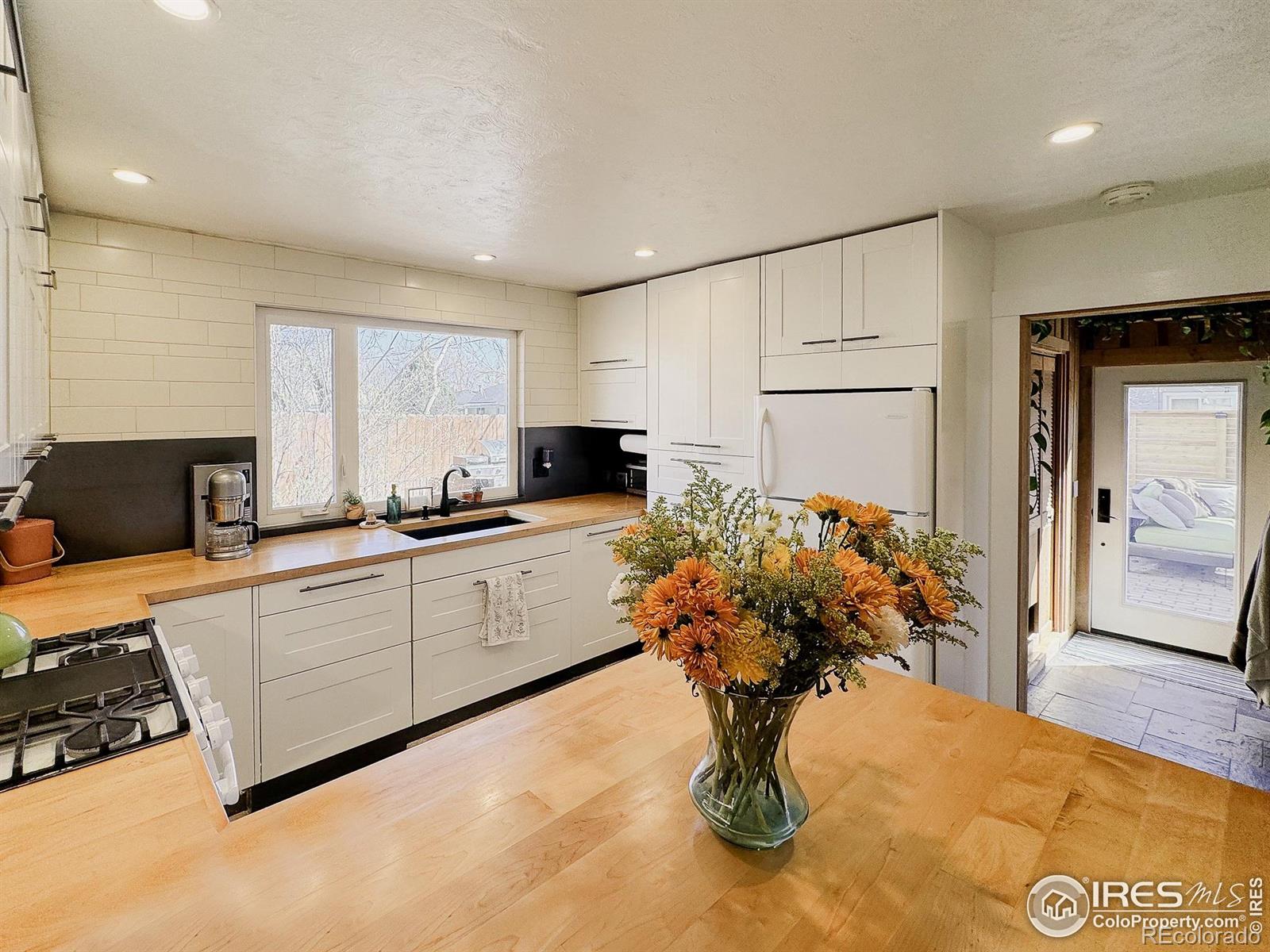 MLS Image #4 for 412  smith street,fort collins, Colorado