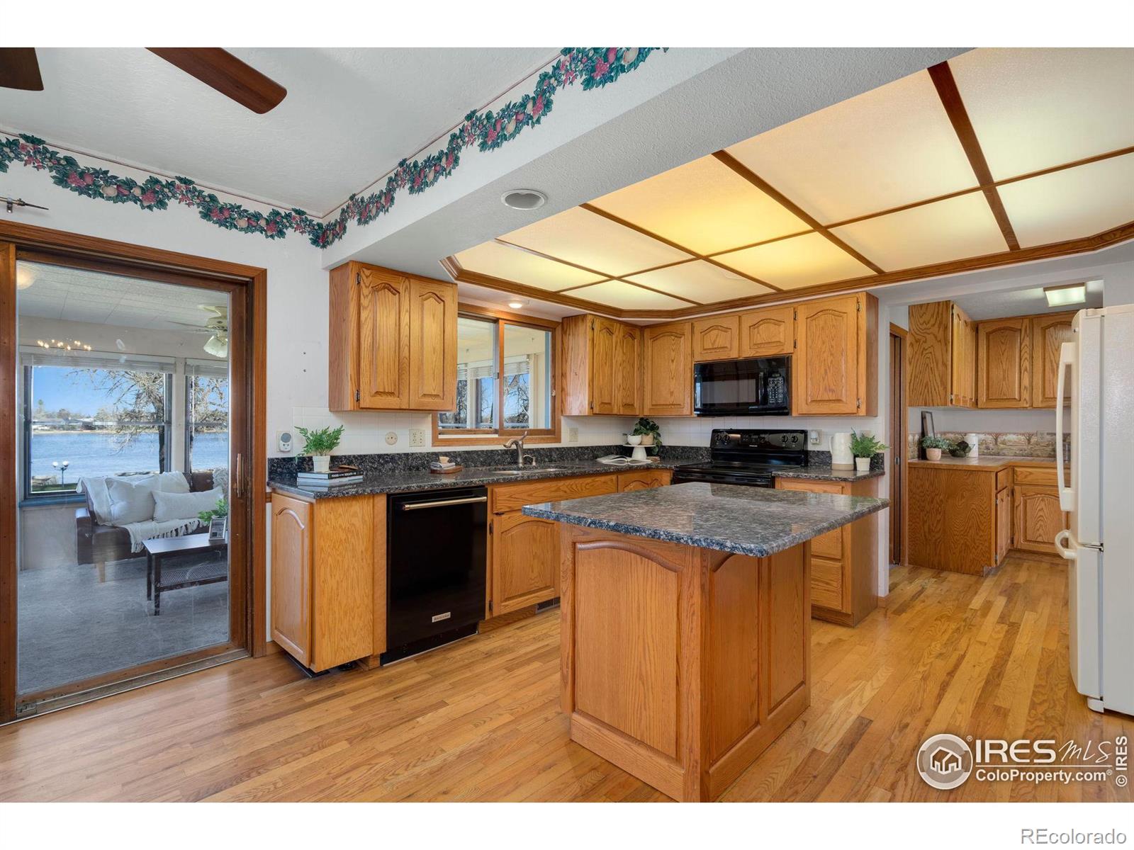 MLS Image #9 for 2514  logan drive,loveland, Colorado