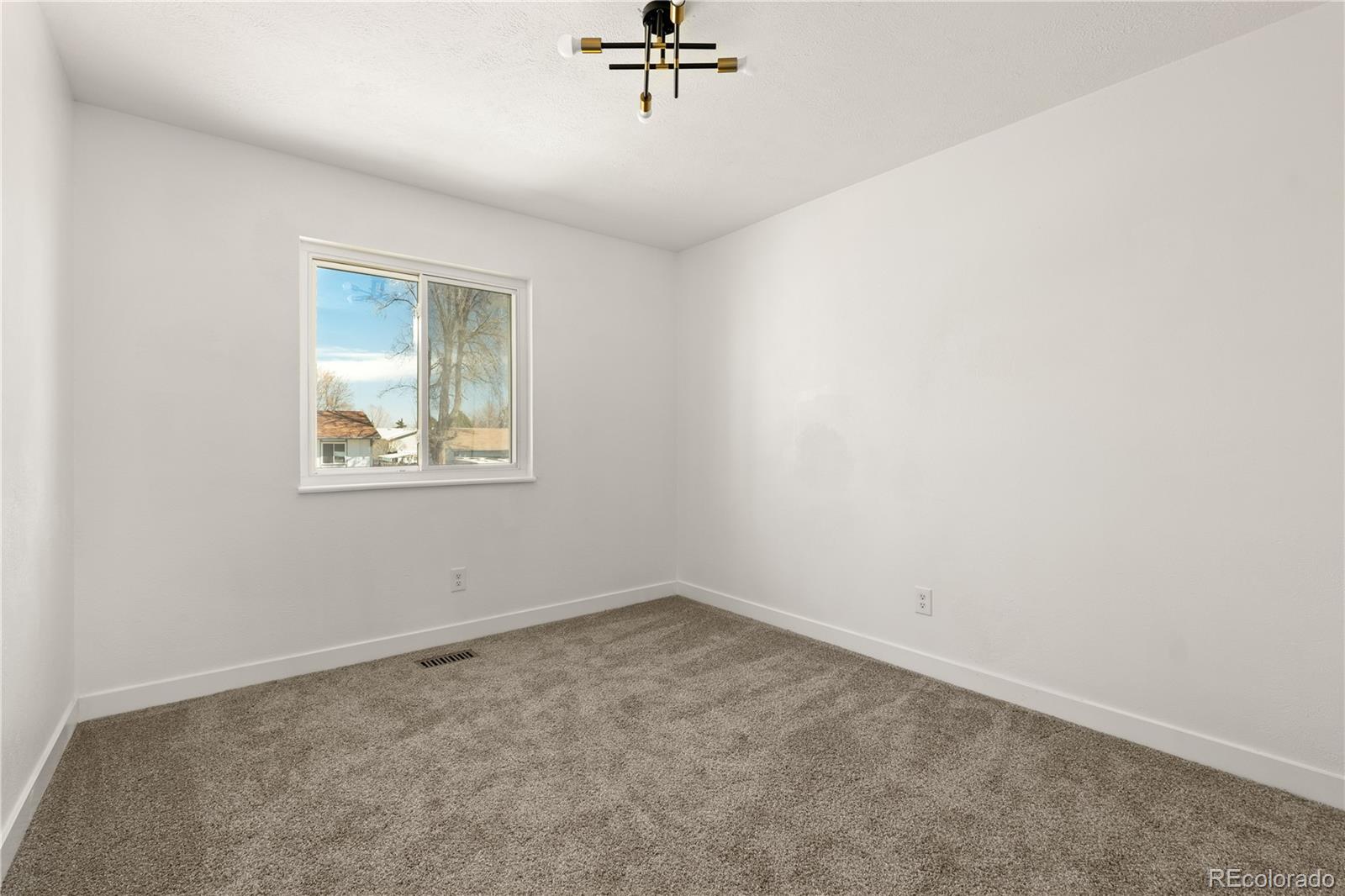 MLS Image #16 for 3116 w 134th circle,broomfield, Colorado