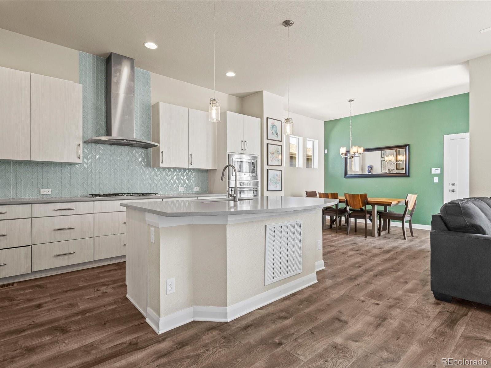 MLS Image #9 for 1392 w 66th place,denver, Colorado