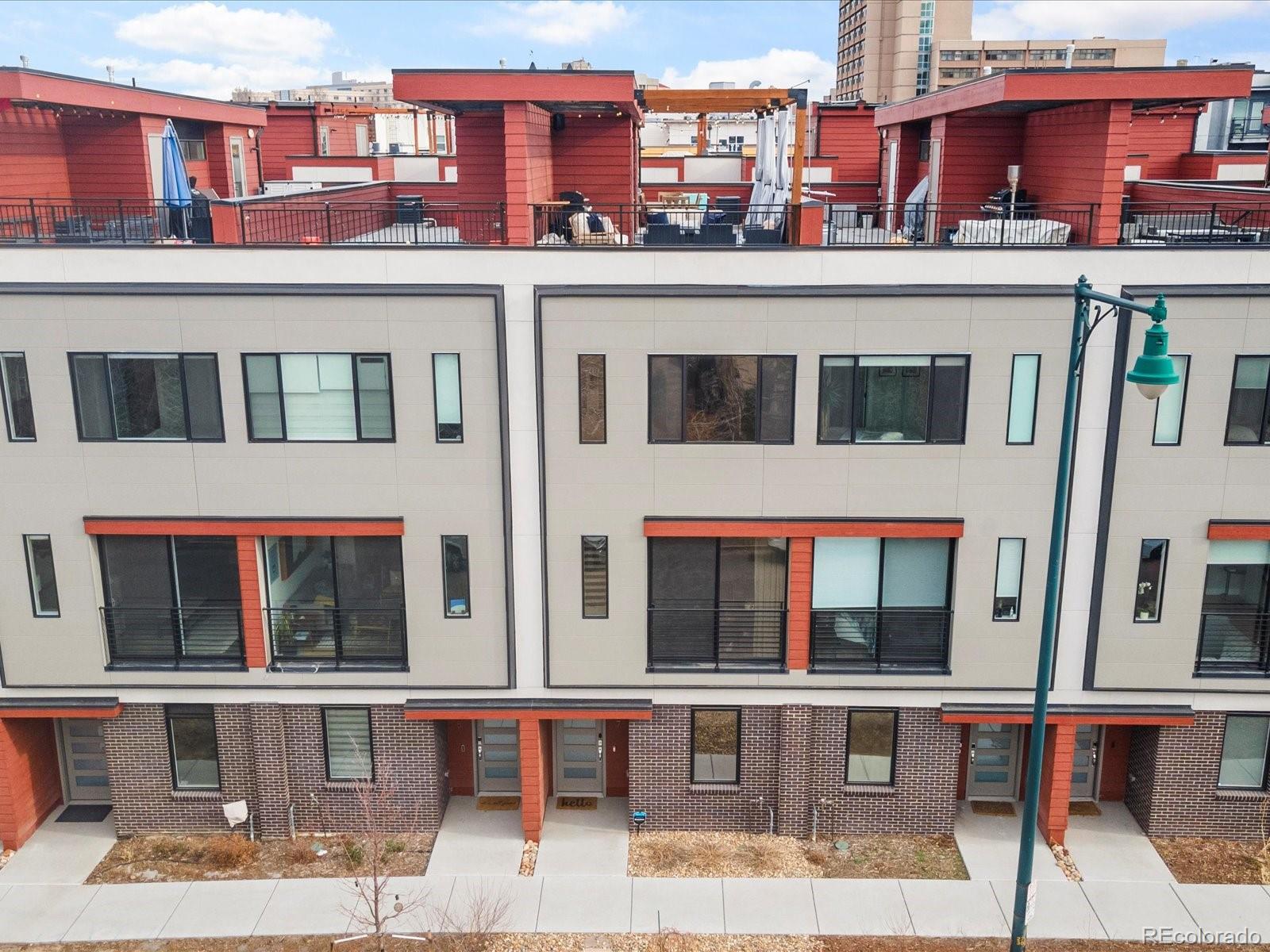 MLS Image #2 for 2350  tremont place,denver, Colorado