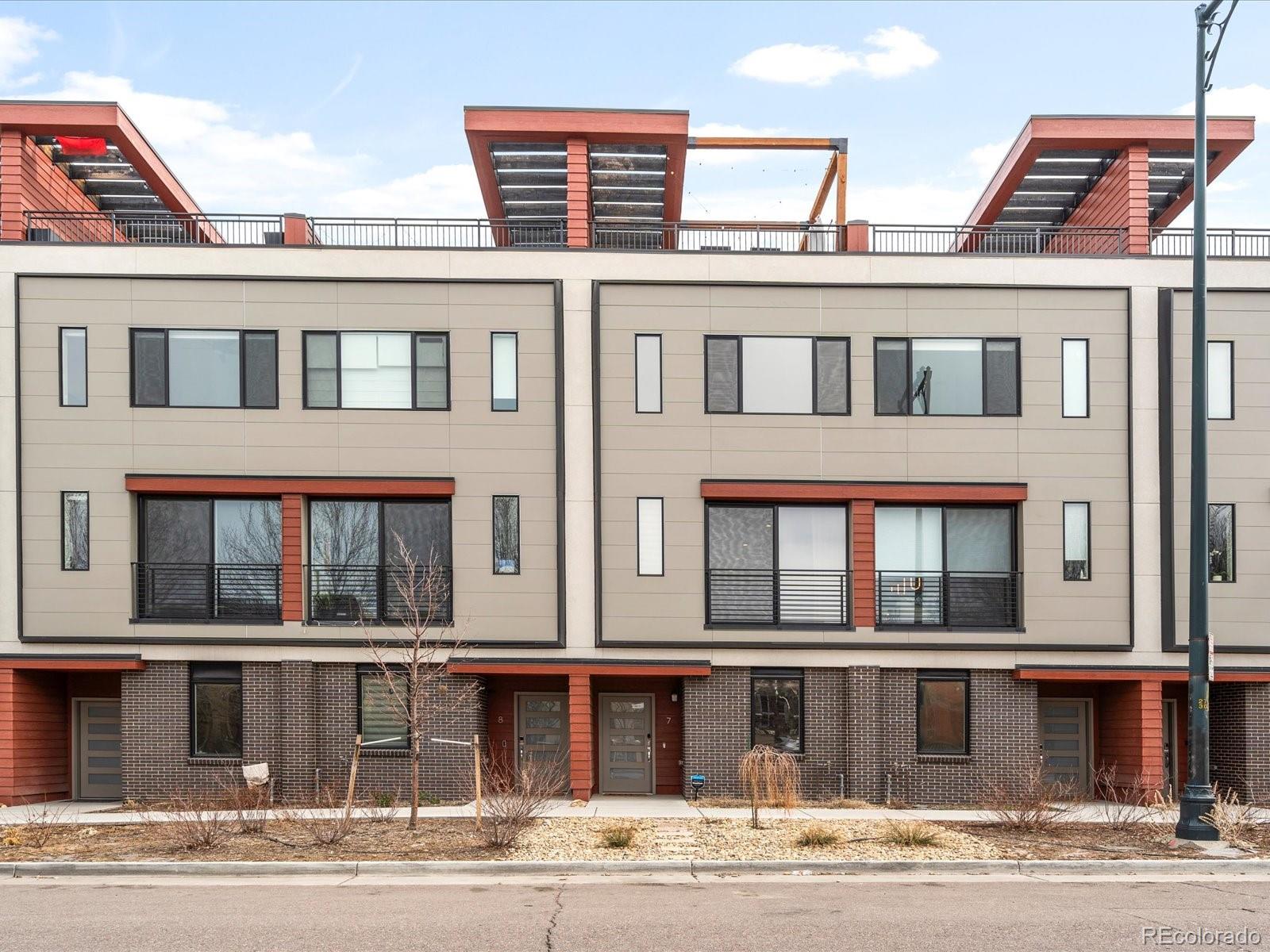 MLS Image #4 for 2350  tremont place,denver, Colorado