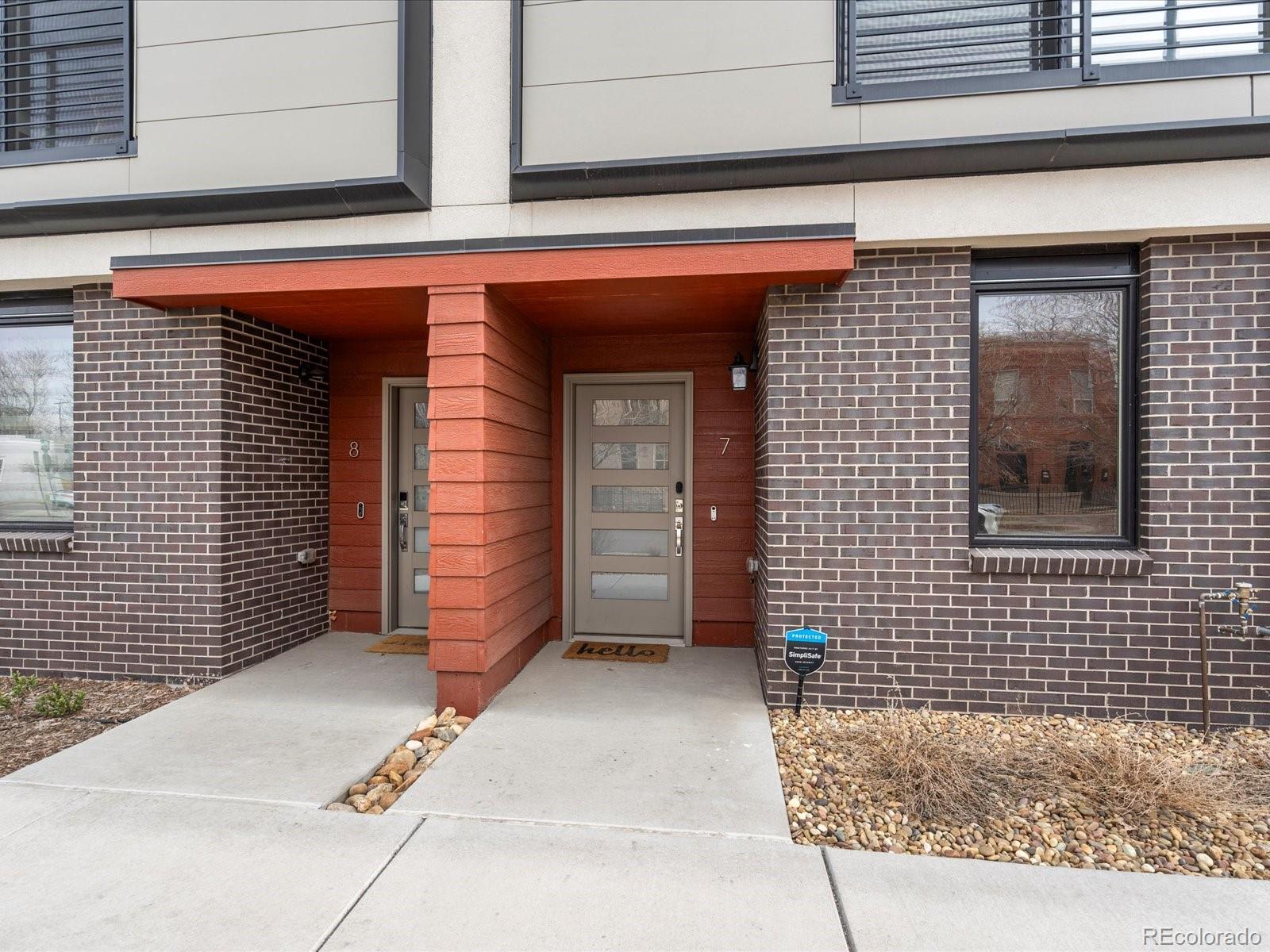 MLS Image #5 for 2350  tremont place,denver, Colorado