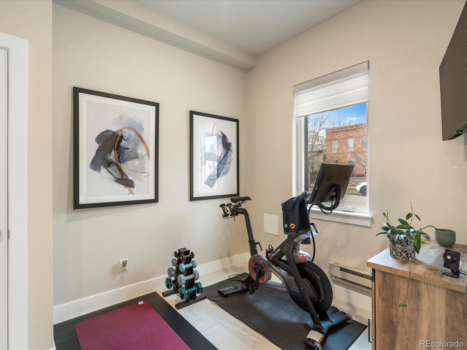 MLS Image #9 for 2350  tremont place,denver, Colorado