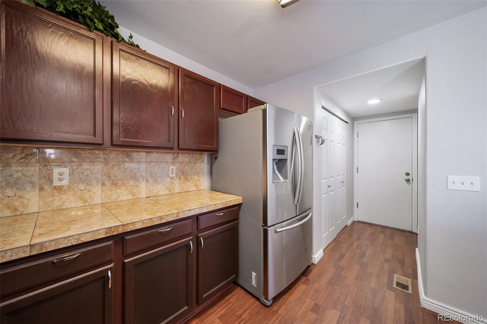 MLS Image #23 for 23245 e lake place,aurora, Colorado