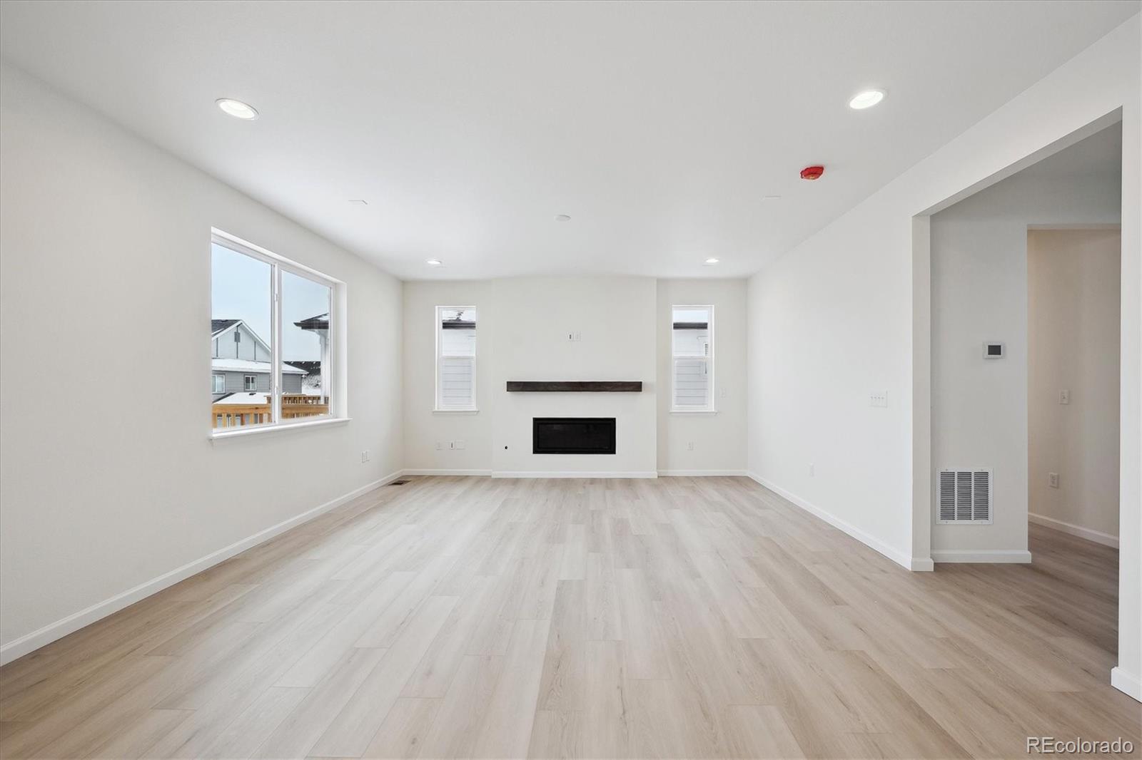 MLS Image #5 for 692  apex rise street,erie, Colorado