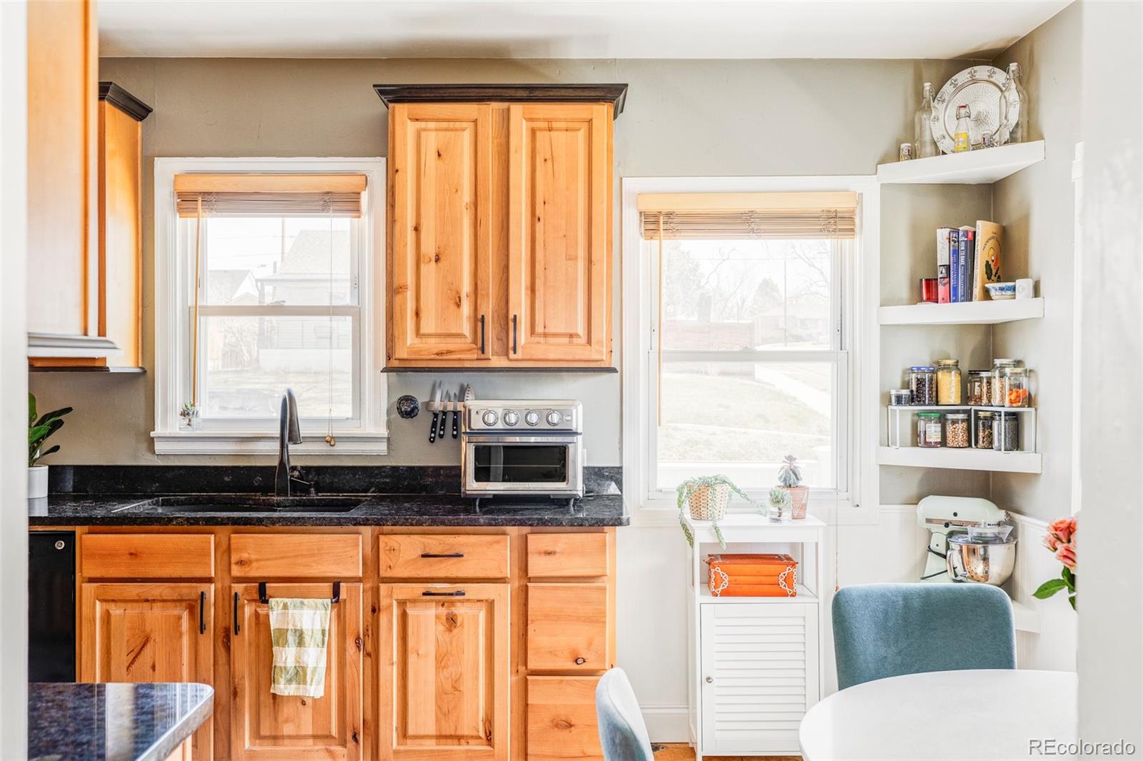 MLS Image #12 for 193 e cornell avenue,englewood, Colorado